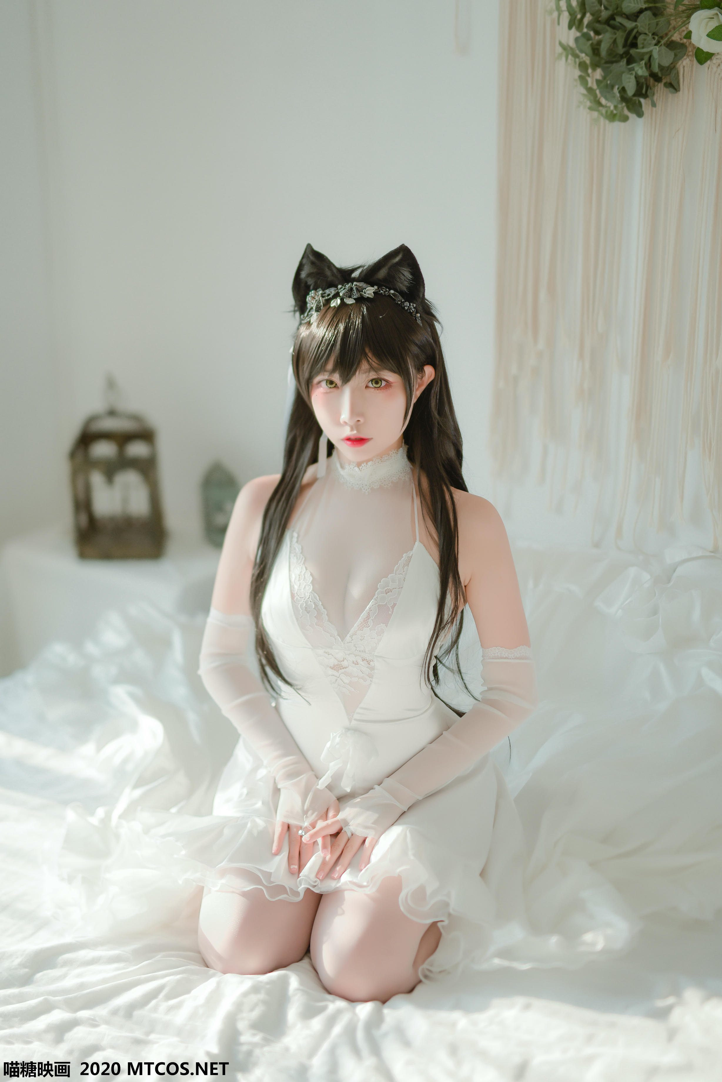 [喵糖映画] VOL.100 婚纱爱宕[40P／972MB]_第1集