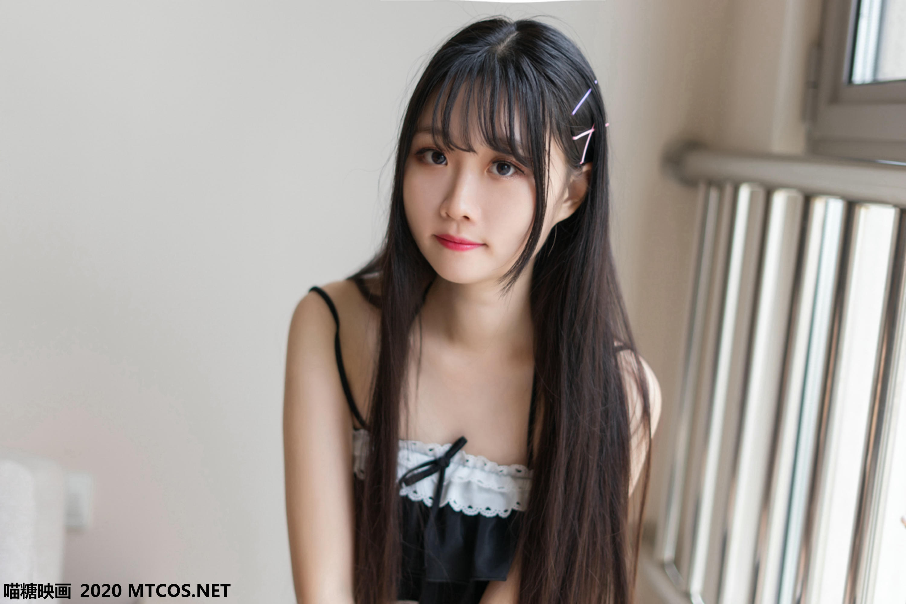 [喵糖映画] VOL.102 蕾丝荷叶边泳衣[40P／283MB]_第2集