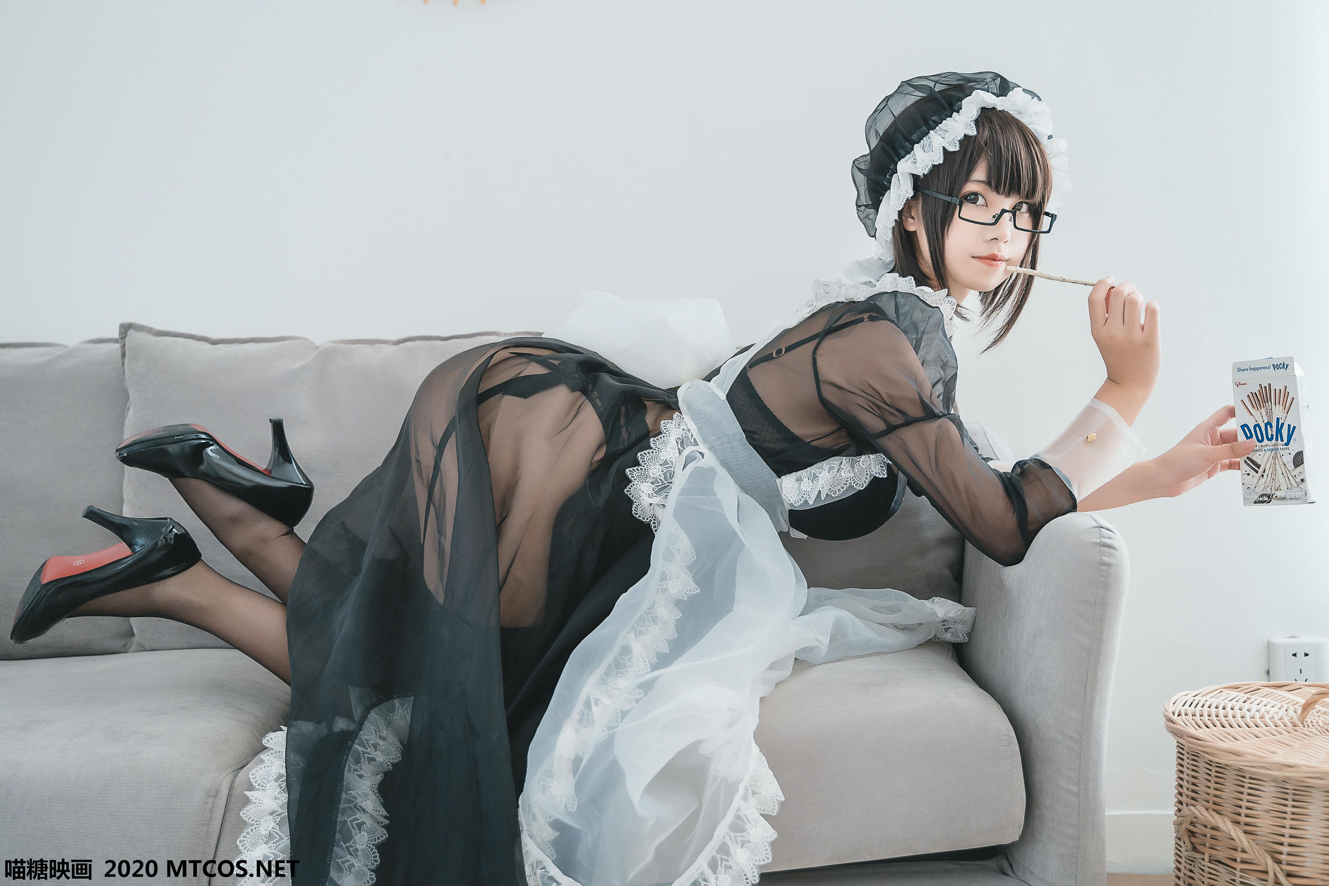 [喵糖映画] VOL.108 女仆长裙郎[30P／353M]_第1集