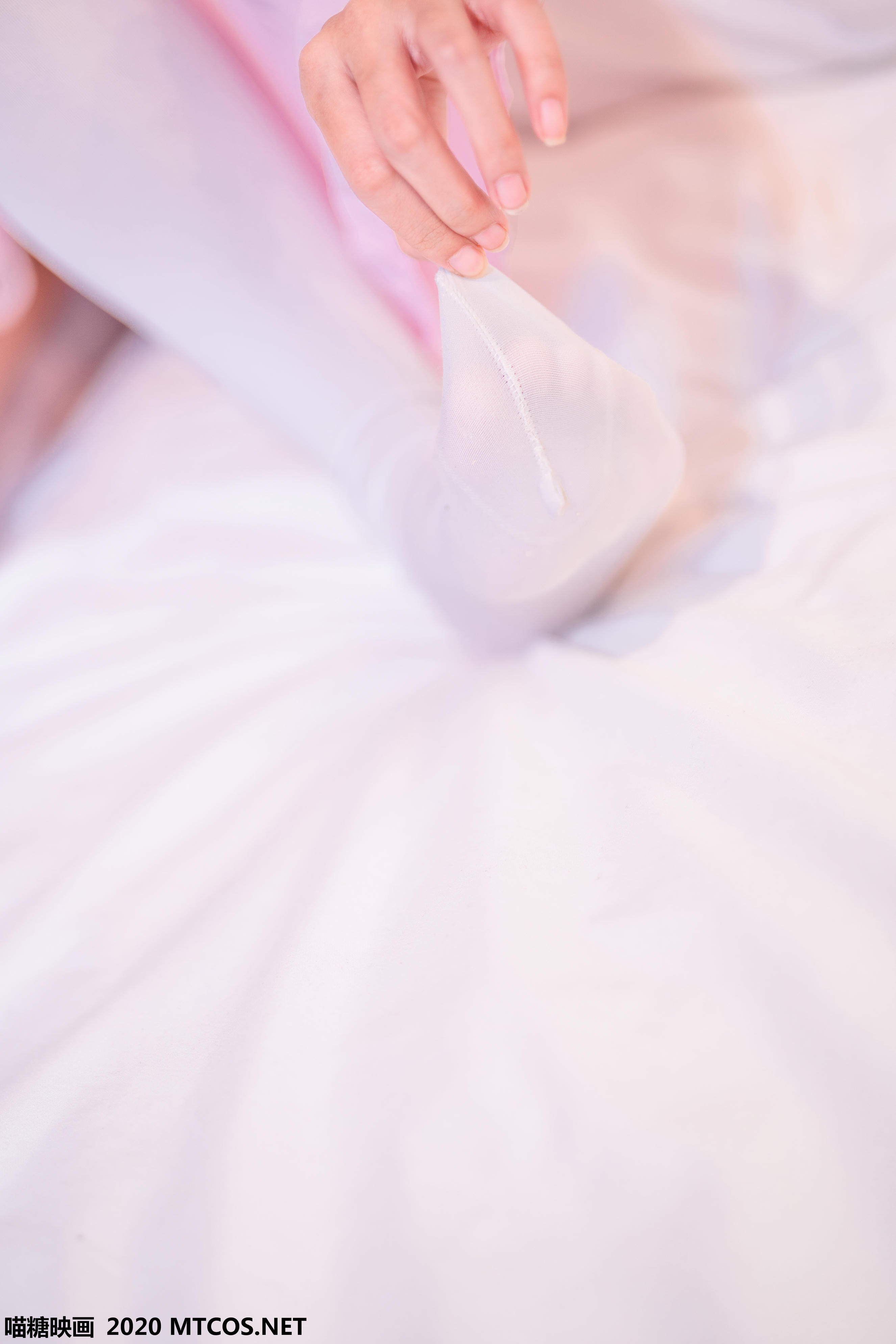 [喵糖映画] VOL.118 露肩睡裙 蠢沫沫[40P／680M]_第2集