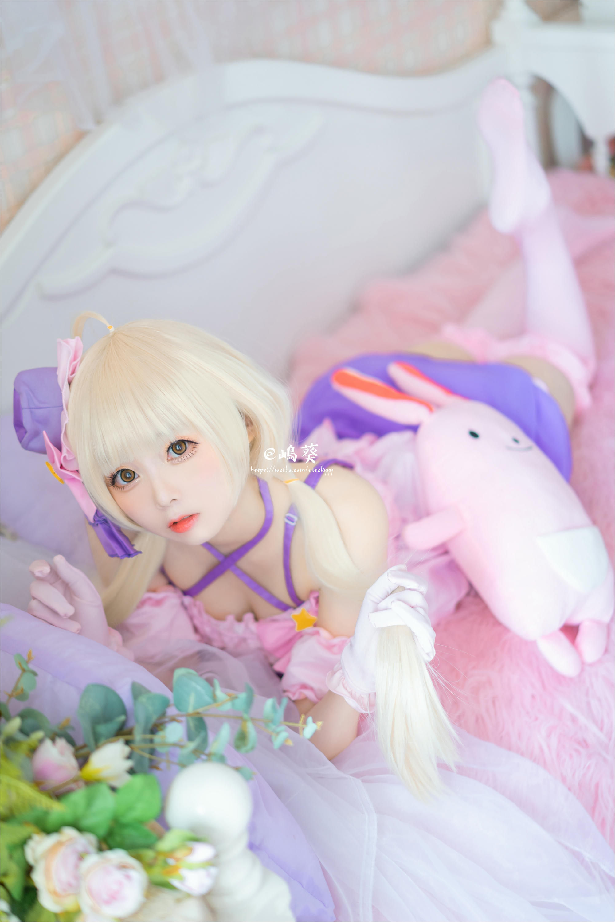 [喵糖映画] VOL.133 小天鹅女仆和绊爱[30P／377M]_第1集