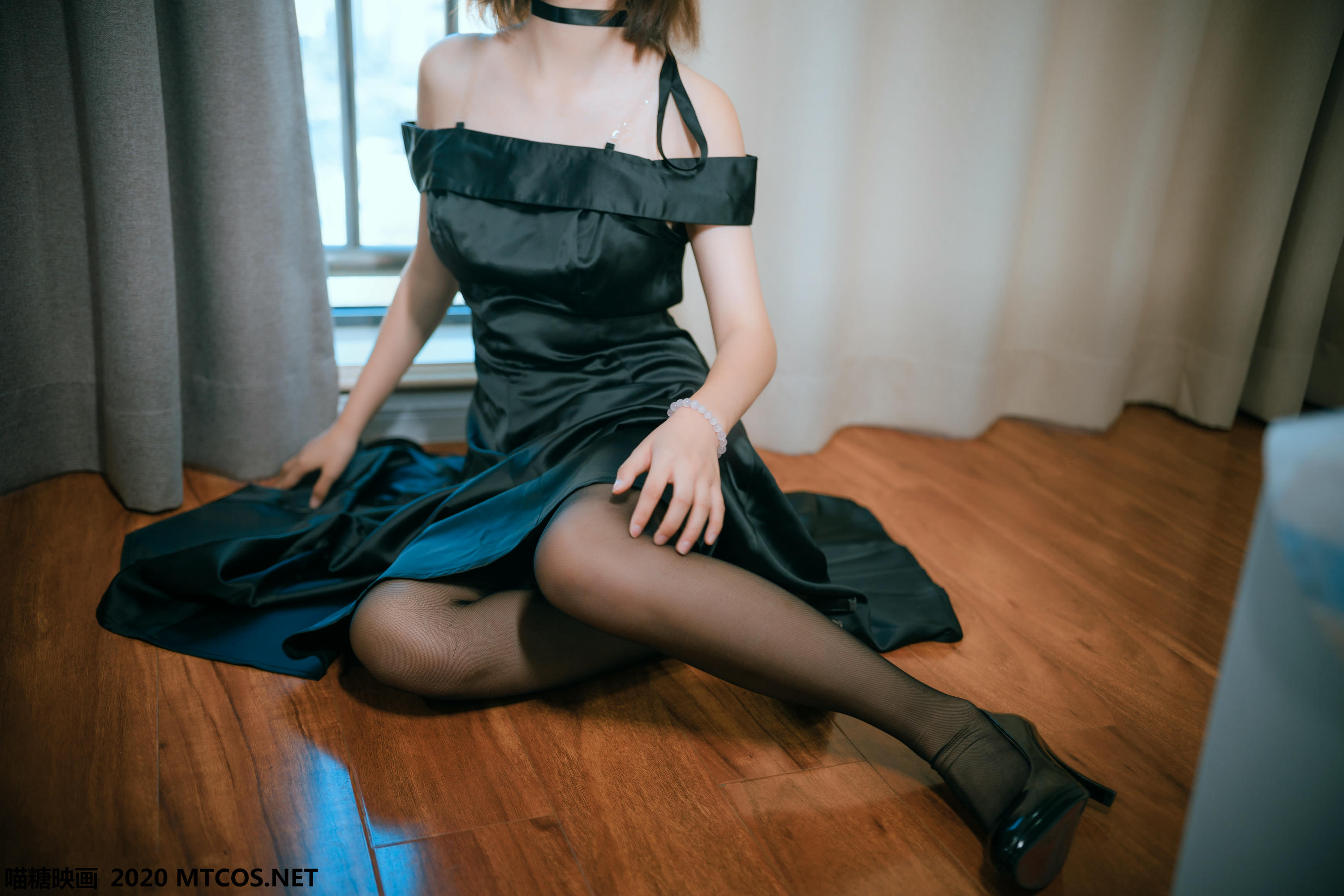 [喵糖映画] VOL.137 黑色礼服[46P／412M]_第1集