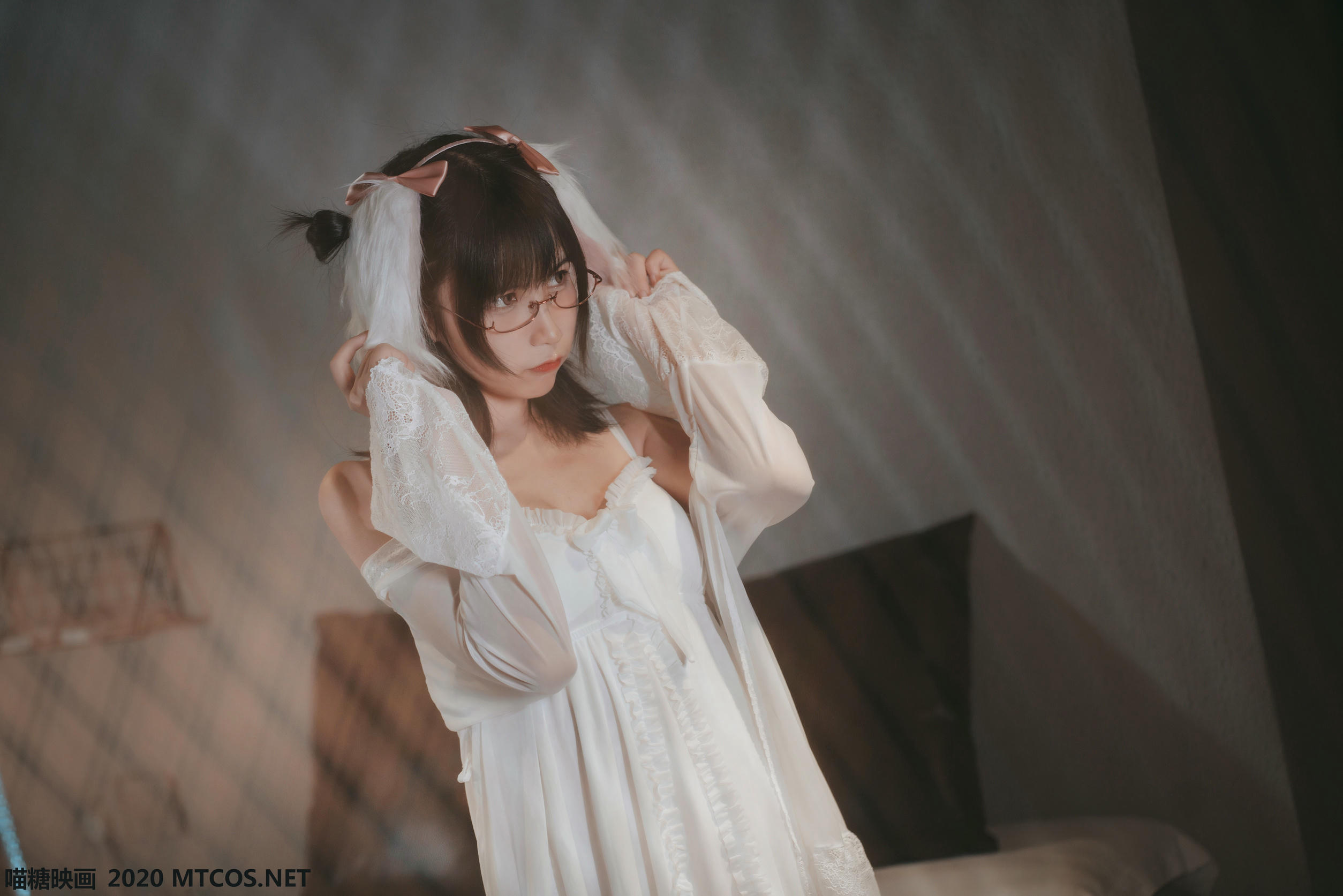 [喵糖映画] VOL.139 白色私房睡裙[30P／226M]_第2集