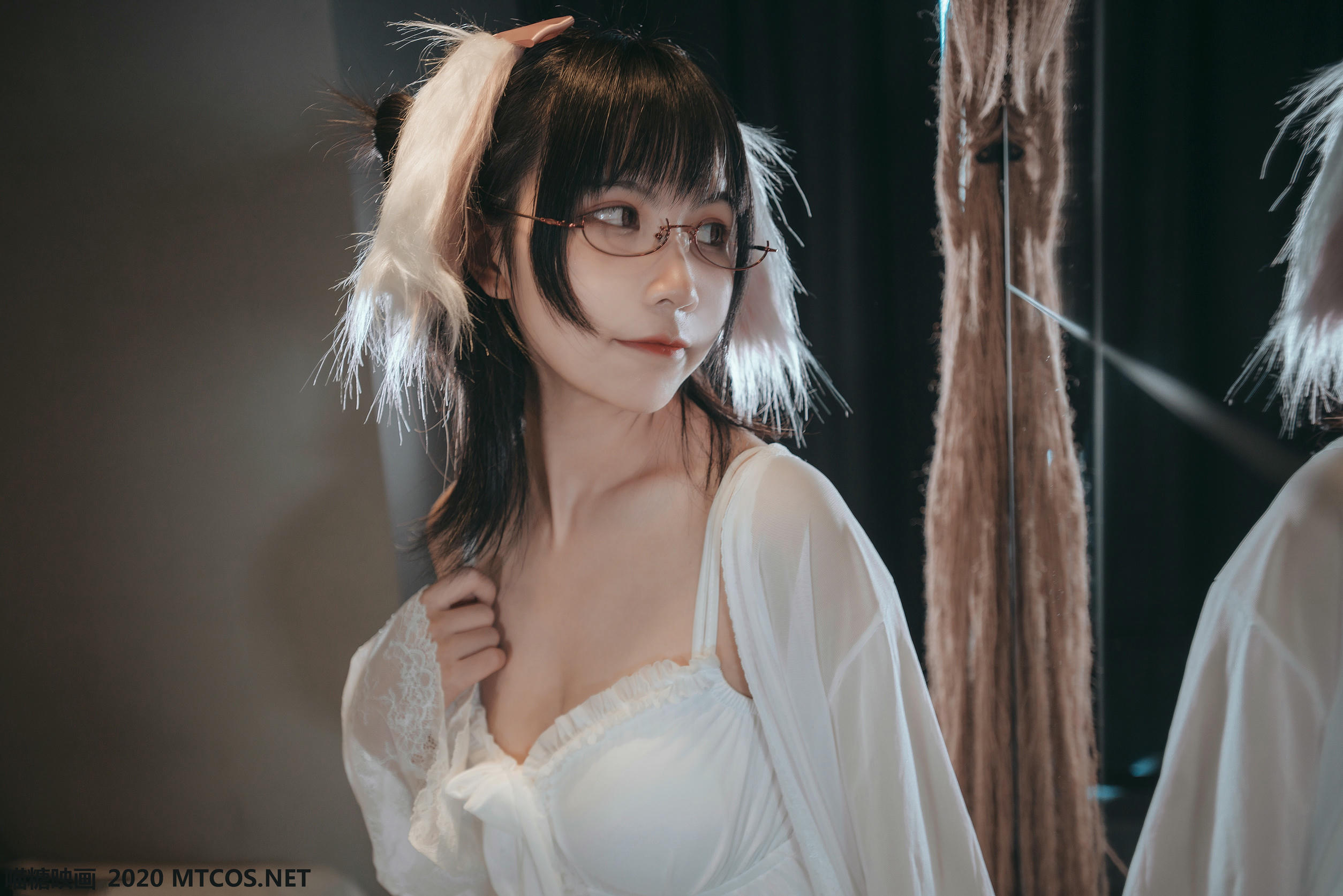 [喵糖映画] VOL.139 白色私房睡裙[30P／226M]_第1集