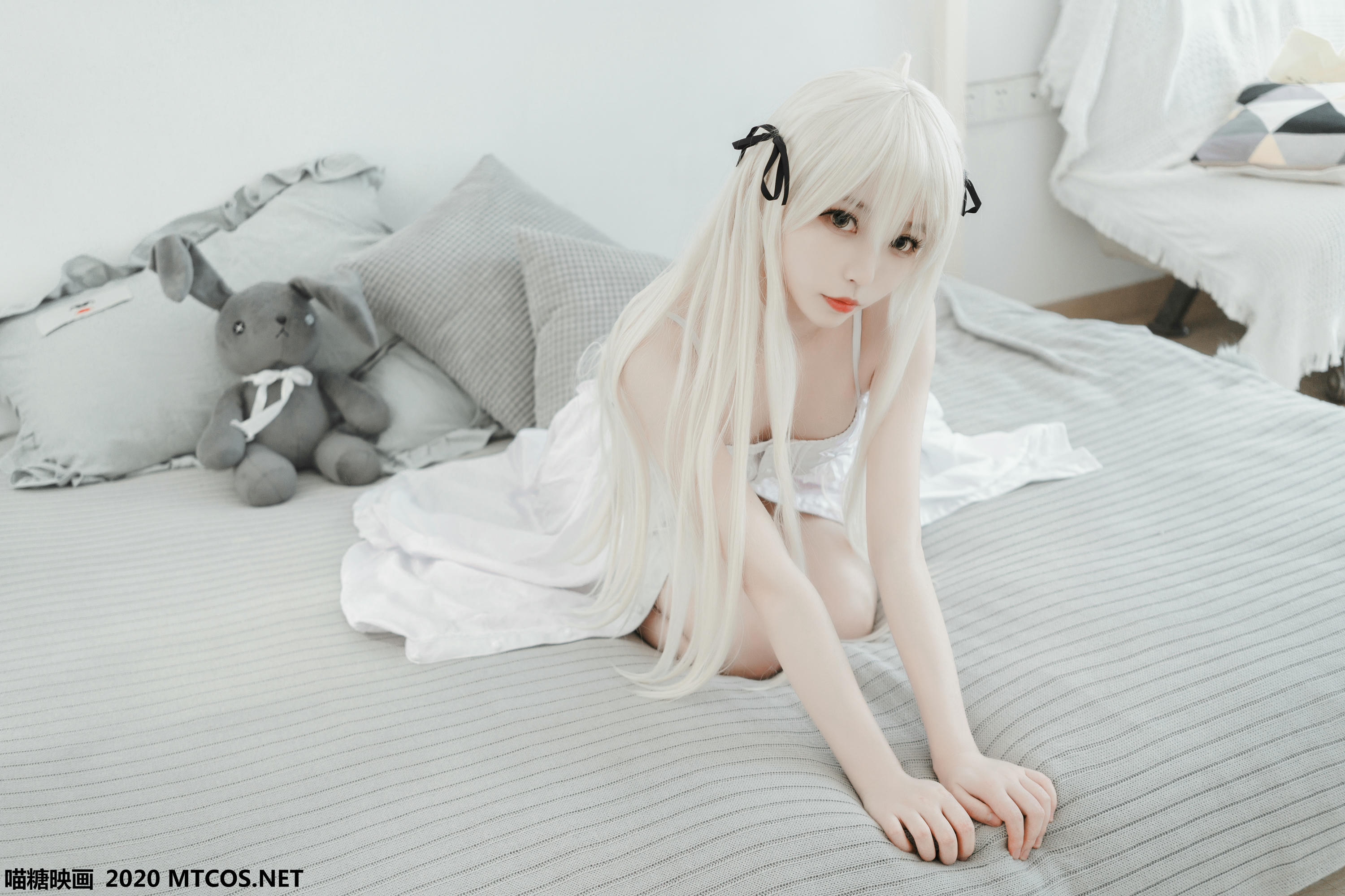 [喵糖映画] VOL.140 白裙裸腿[30P／282M]_第2集