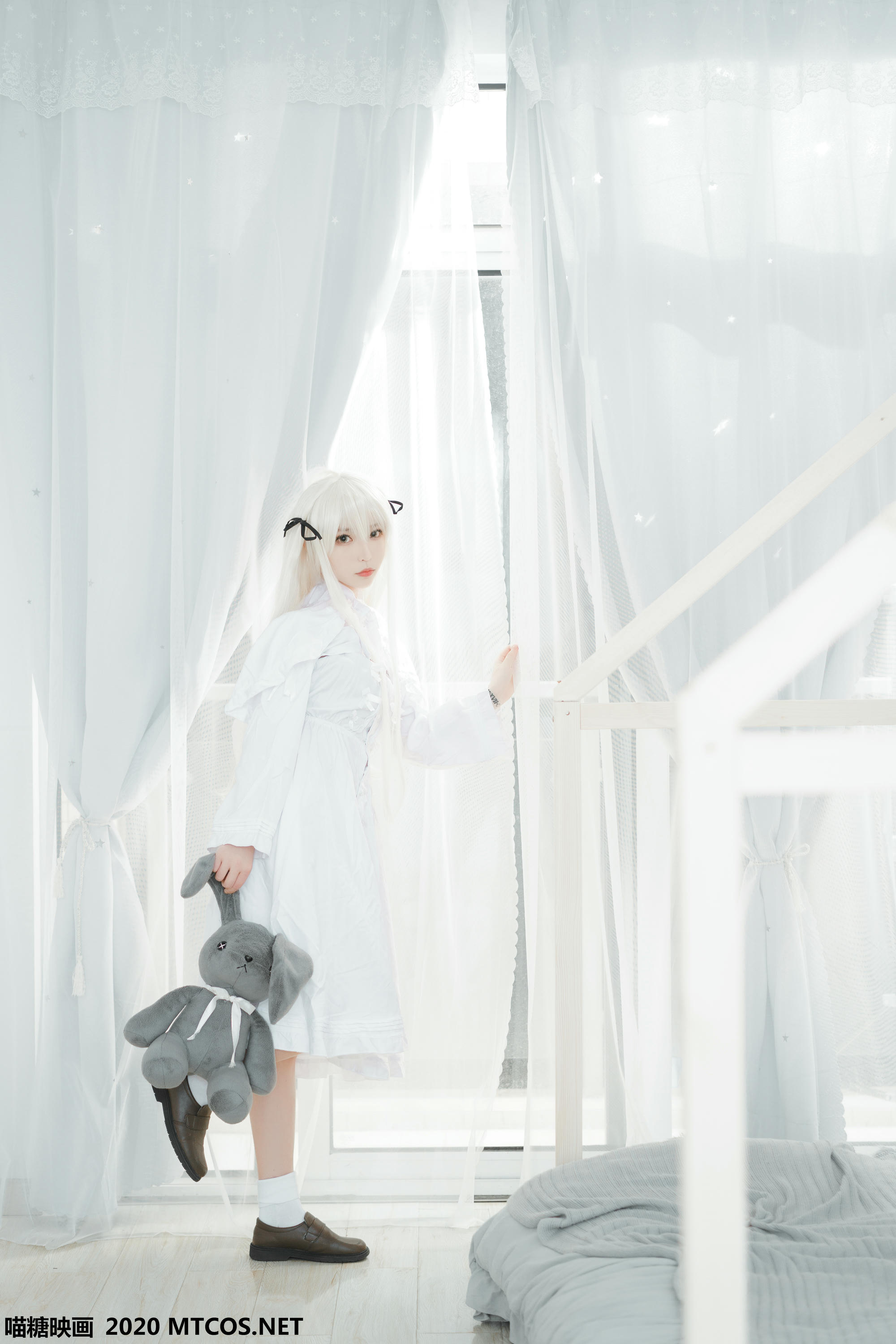 [喵糖映画] VOL.140 白裙裸腿[30P／282M]_第1集