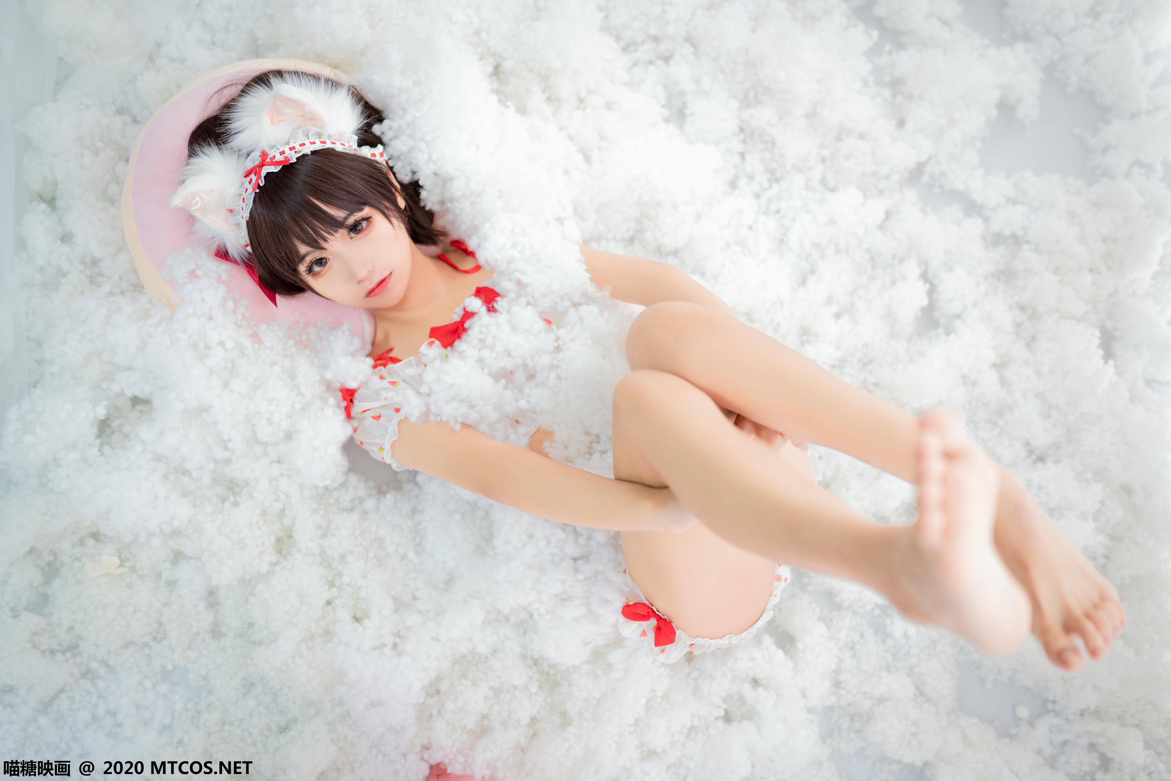 [喵糖映画] VOL.155 草莓印花小夜衣[45P／478M]_第1集