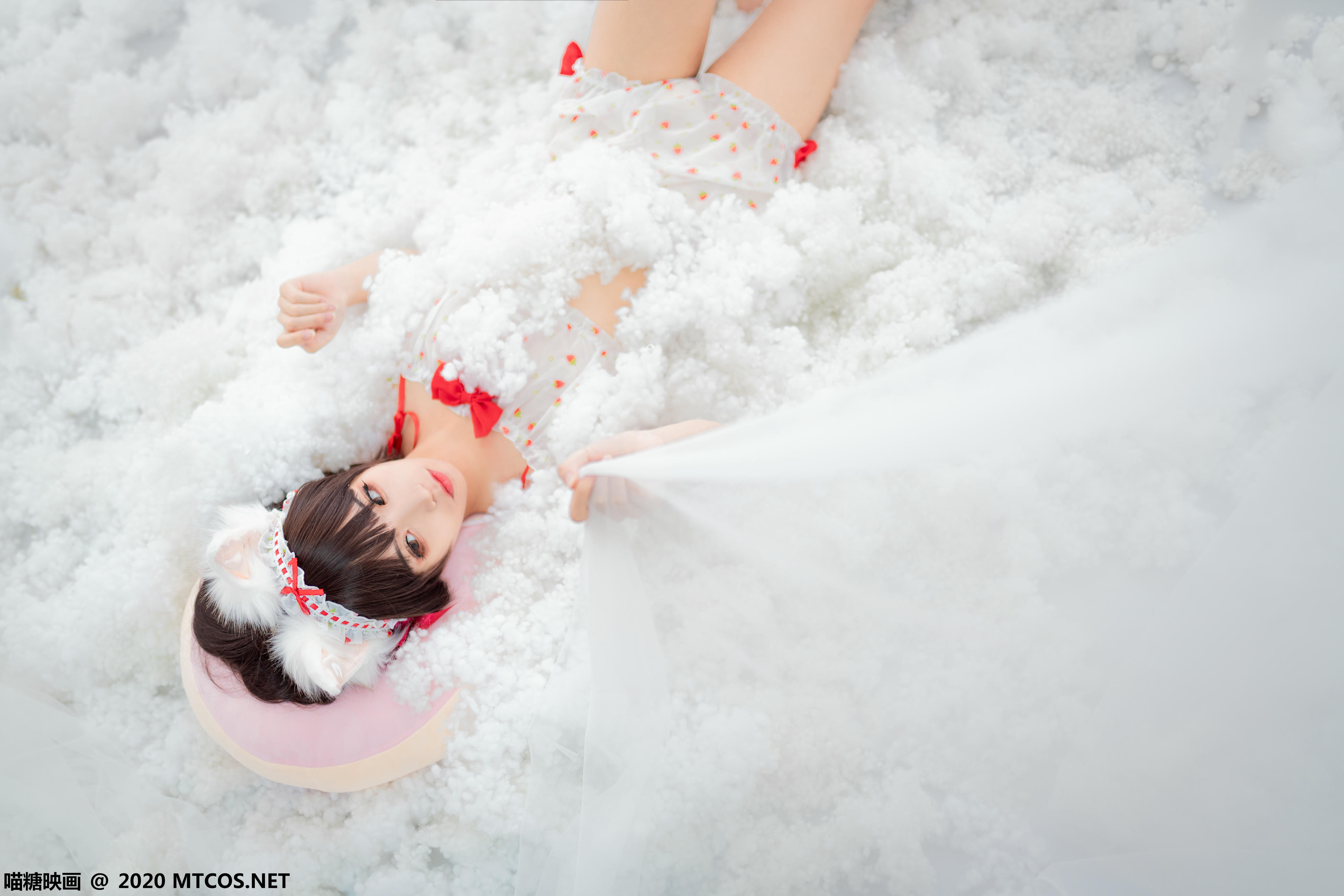 [喵糖映画] VOL.155 草莓印花小夜衣[45P／478M]_第1集