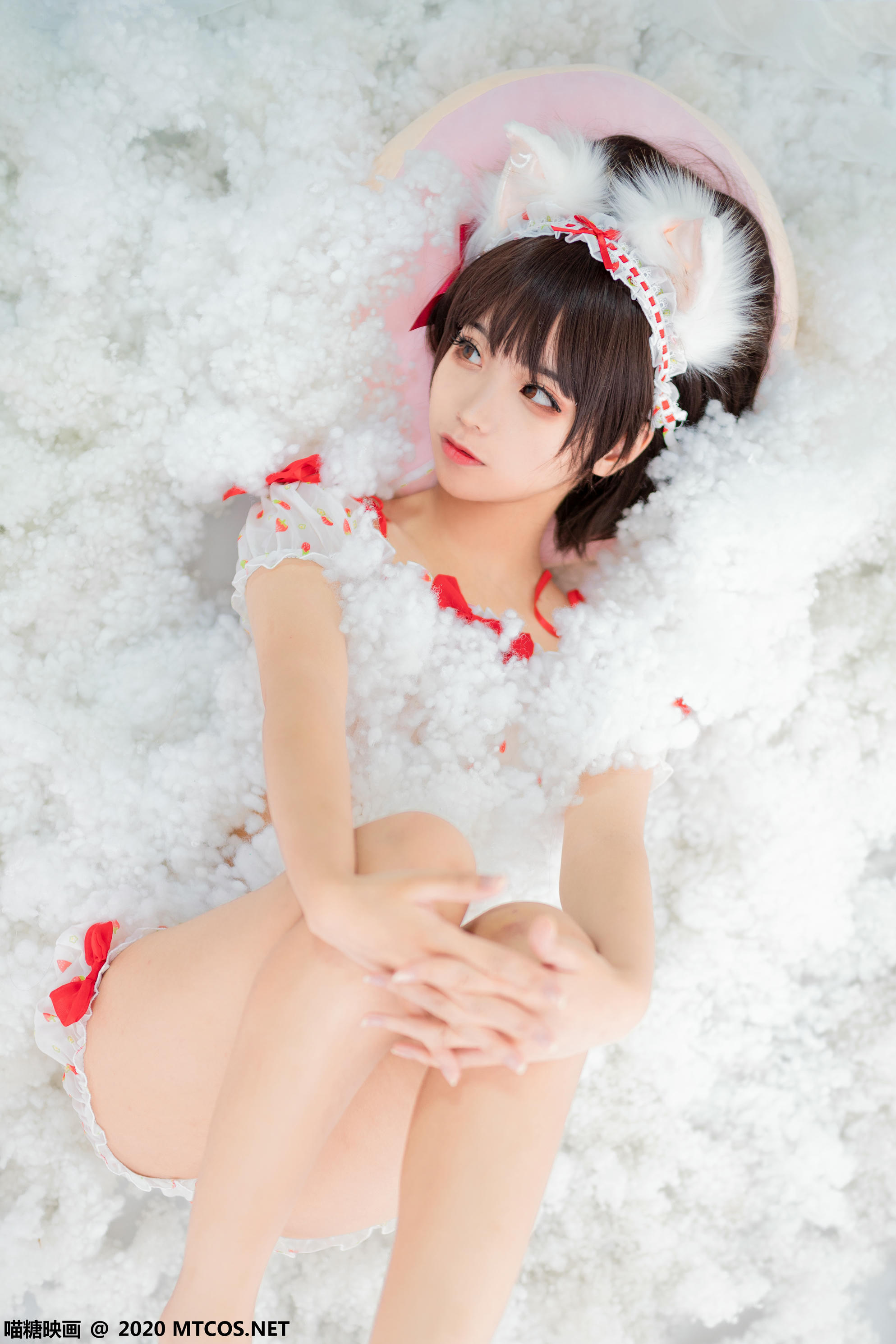 [喵糖映画] VOL.155 草莓印花小夜衣[45P／478M]_第1集