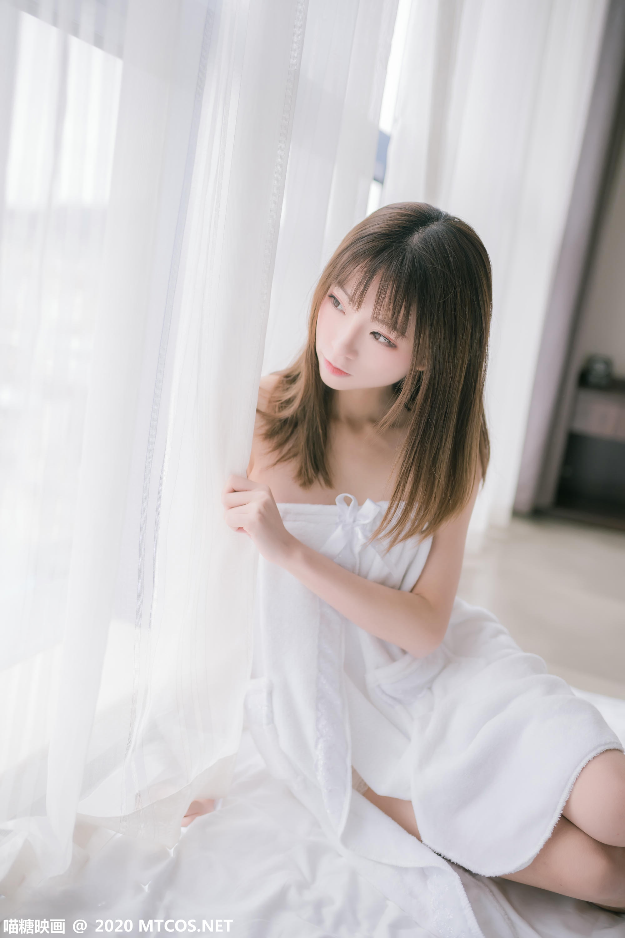 [喵糖映画] VOL.158 纯白浴巾[44P／289M]_第3集