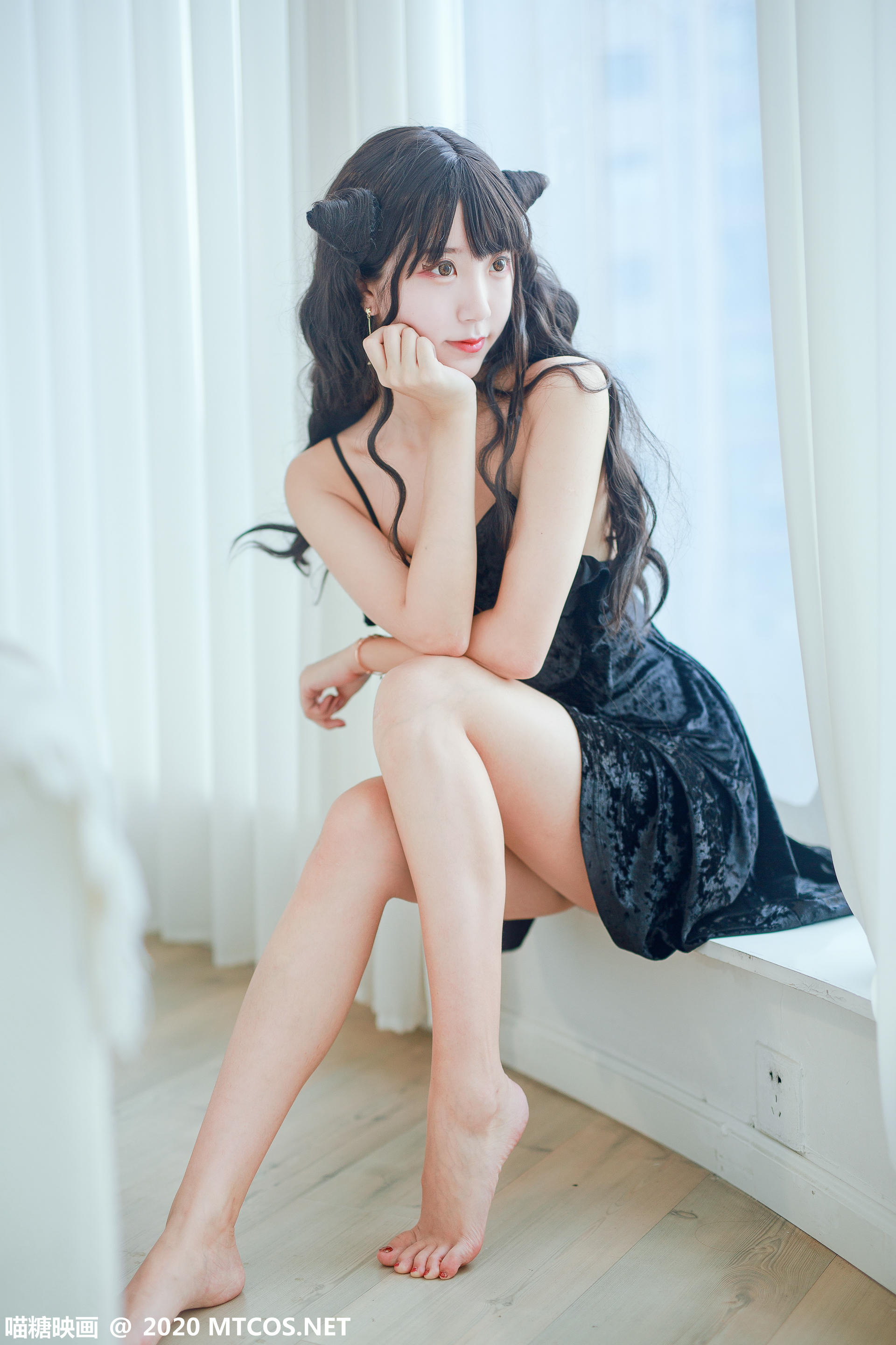 [喵糖映画] VOL.160 小恶魔黑裙[31P／486M]_第1集