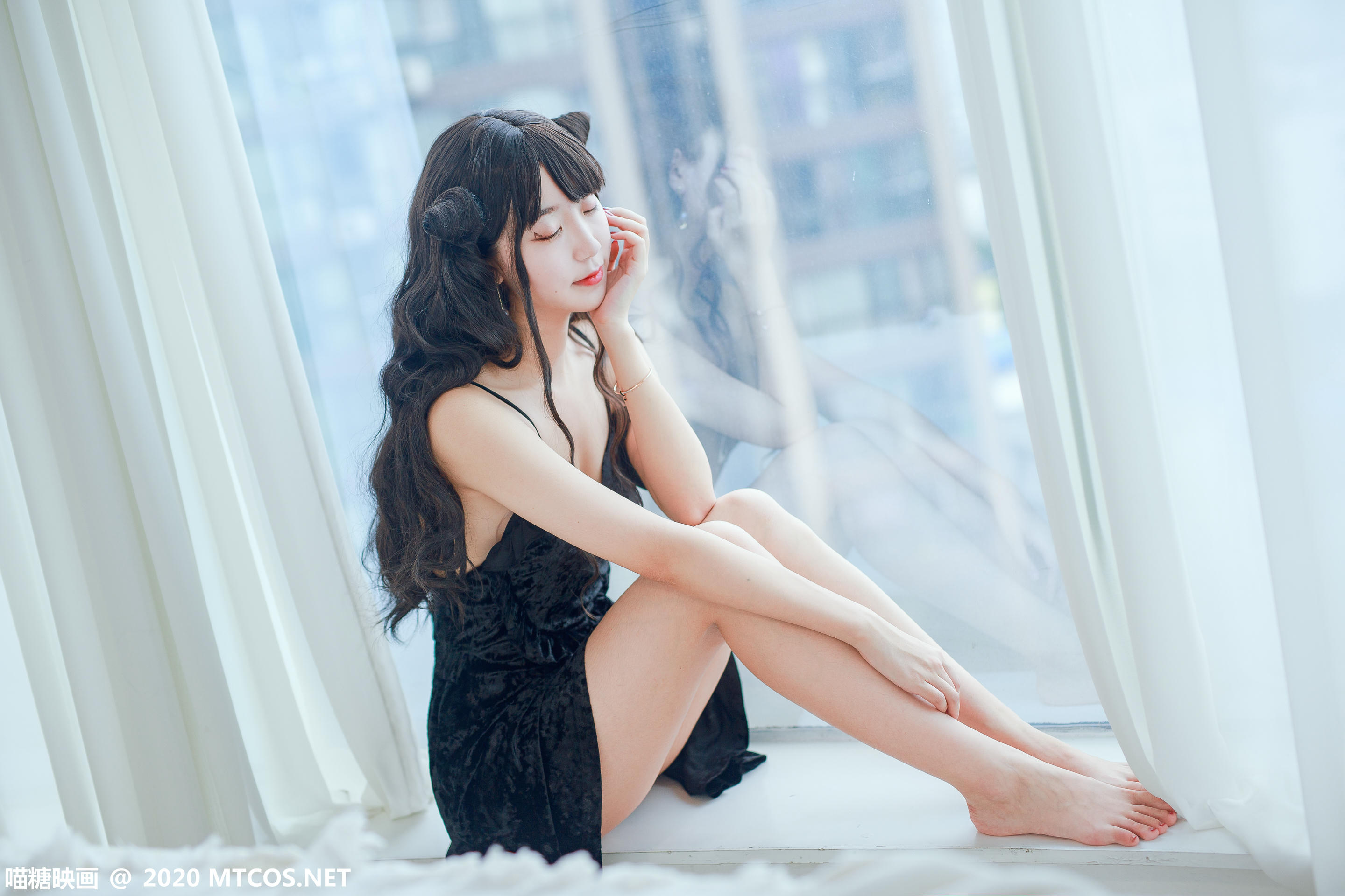 [喵糖映画] VOL.160 小恶魔黑裙[31P／486M]_第1集