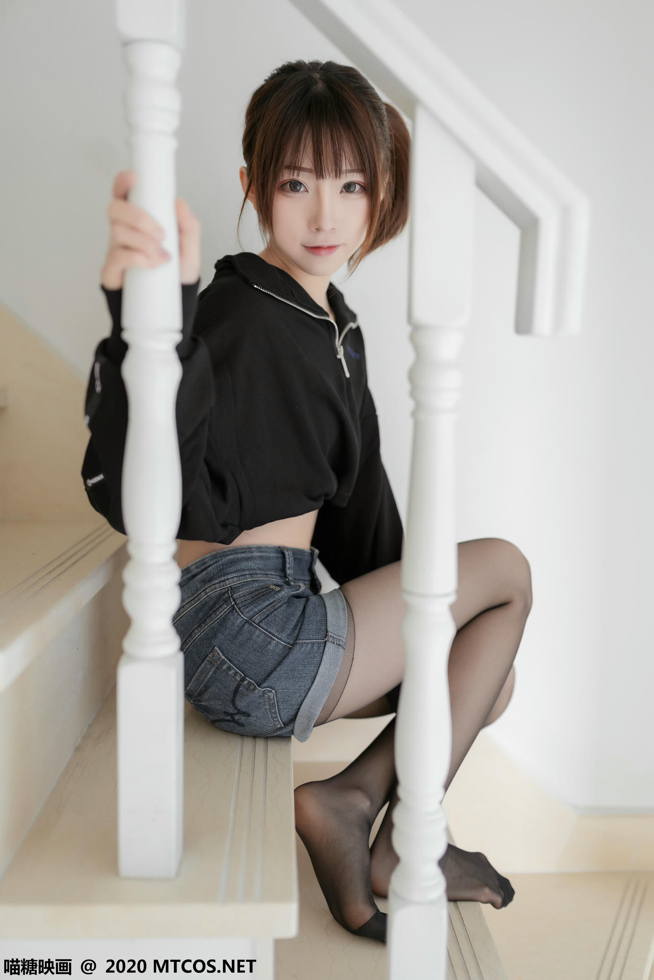 [喵糖映画] VOL.166 单马尾女孩[41P／174M]_第1集