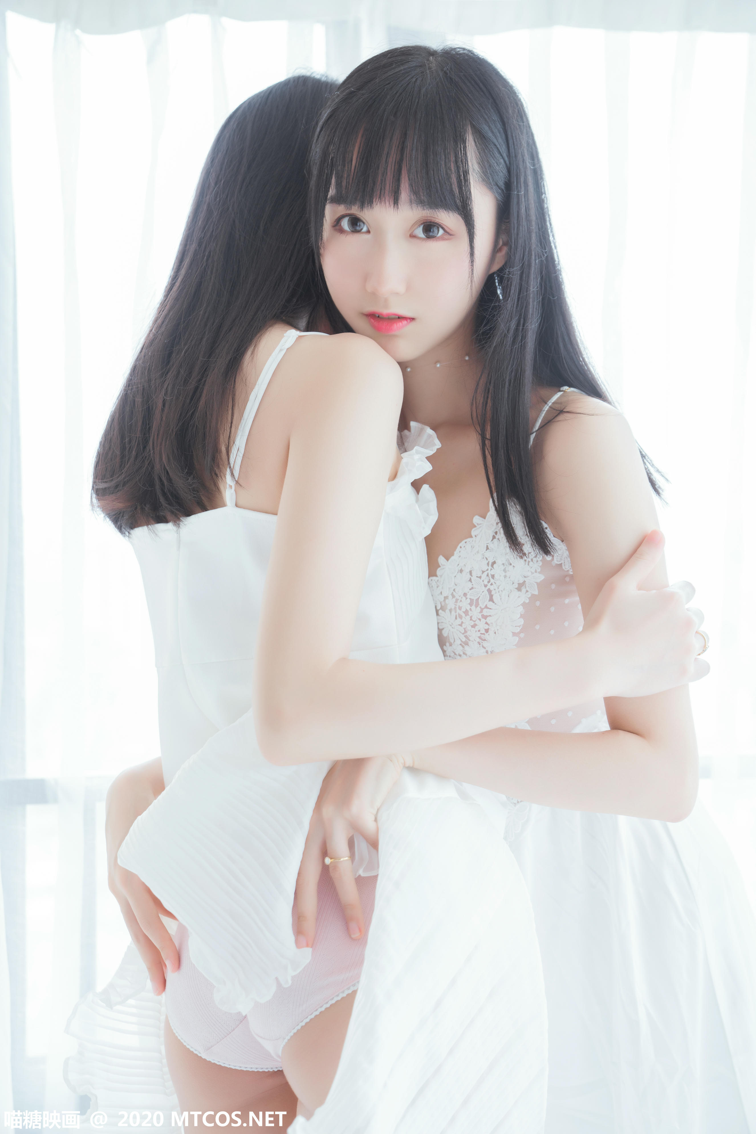 [喵糖映画] VOL.173 她.白色长裙[54P／929M]_第1集