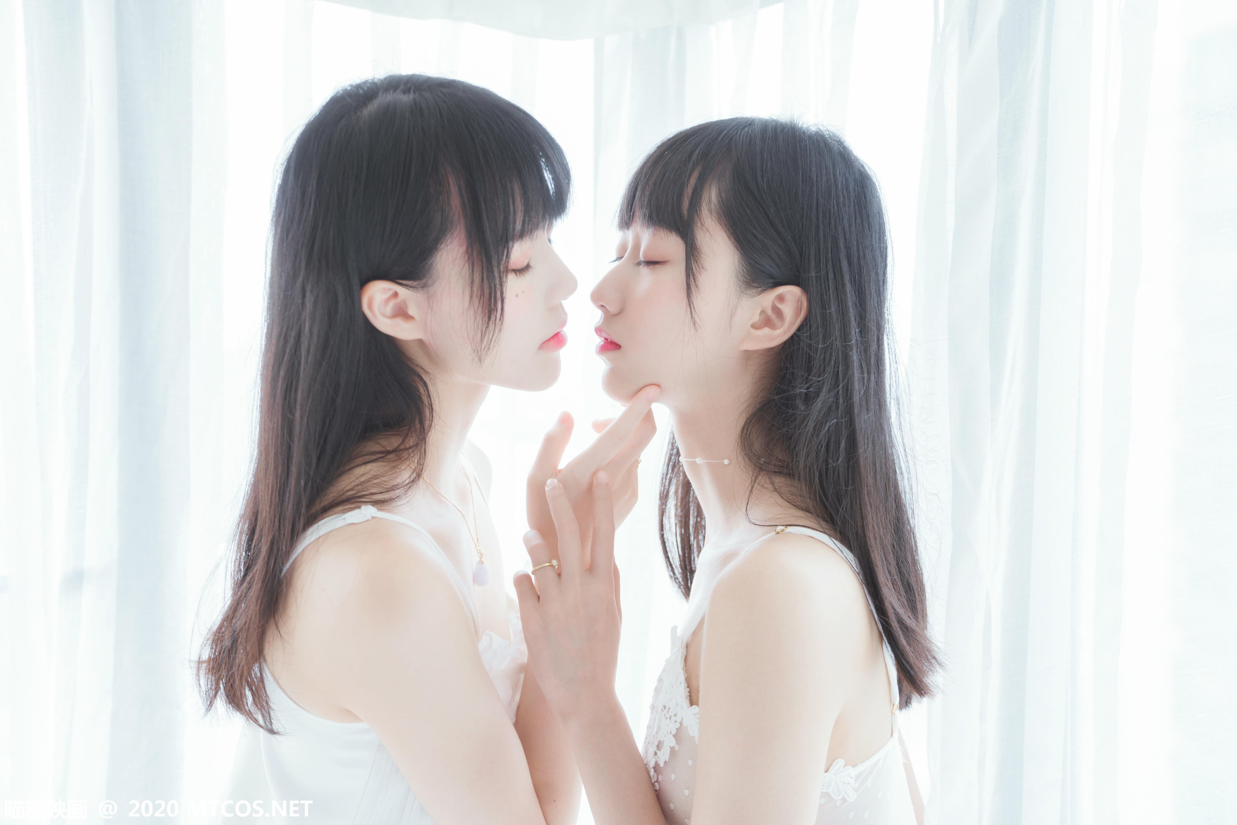 [喵糖映画] VOL.173 她.白色长裙[54P／929M]_第1集