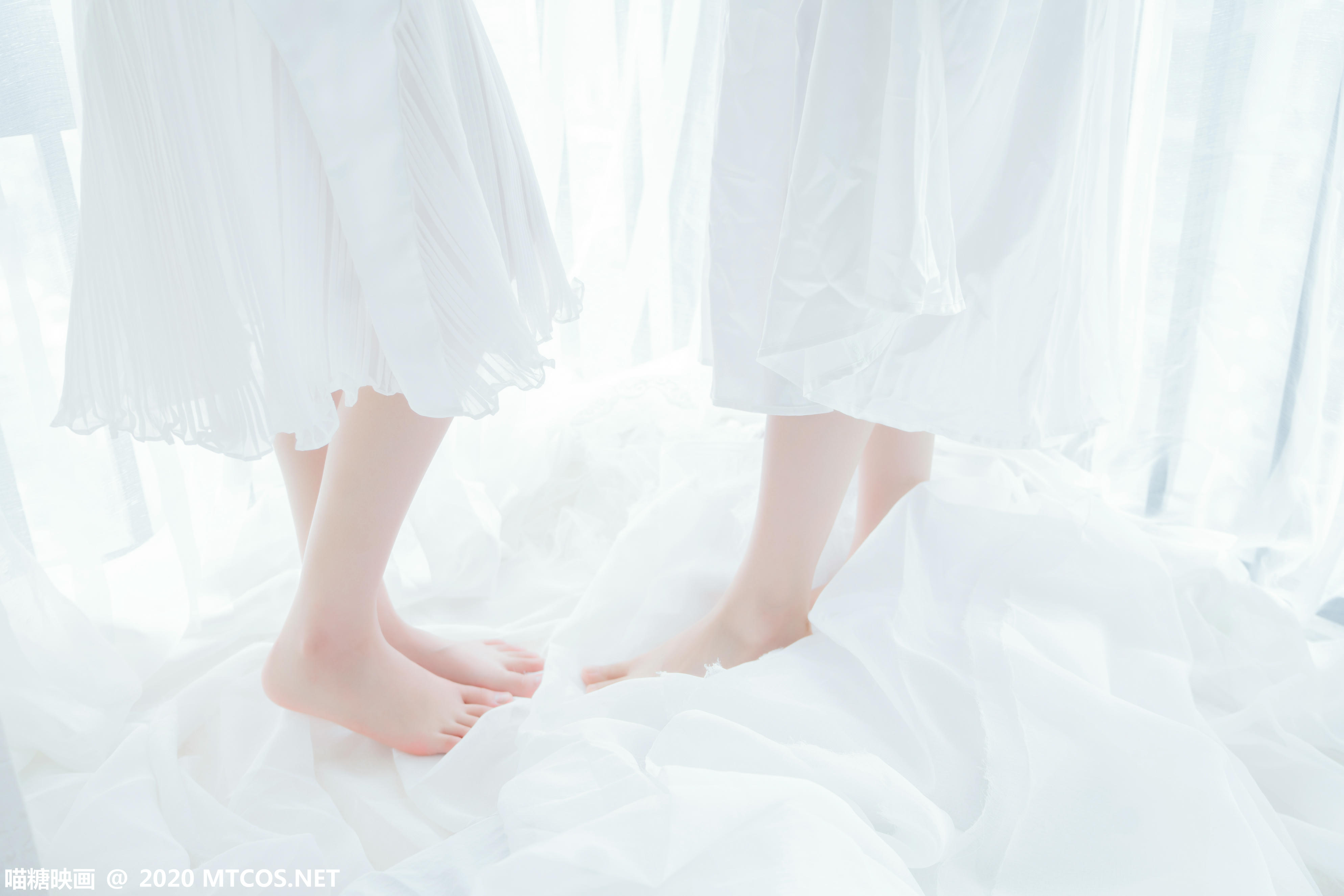 [喵糖映画] VOL.173 她.白色长裙[54P／929M]_第1集