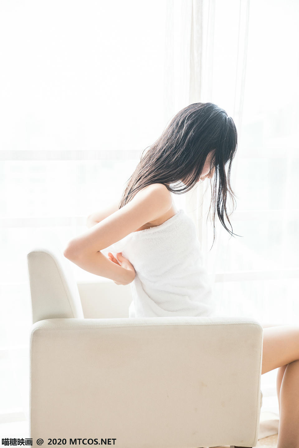 [喵糖映画] VOL.174 纯白浴巾[58P／161M]_第1集