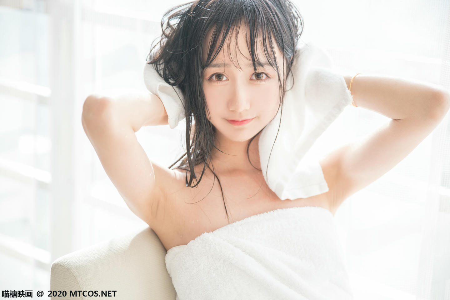 [喵糖映画] VOL.174 纯白浴巾[58P／161M]_第1集