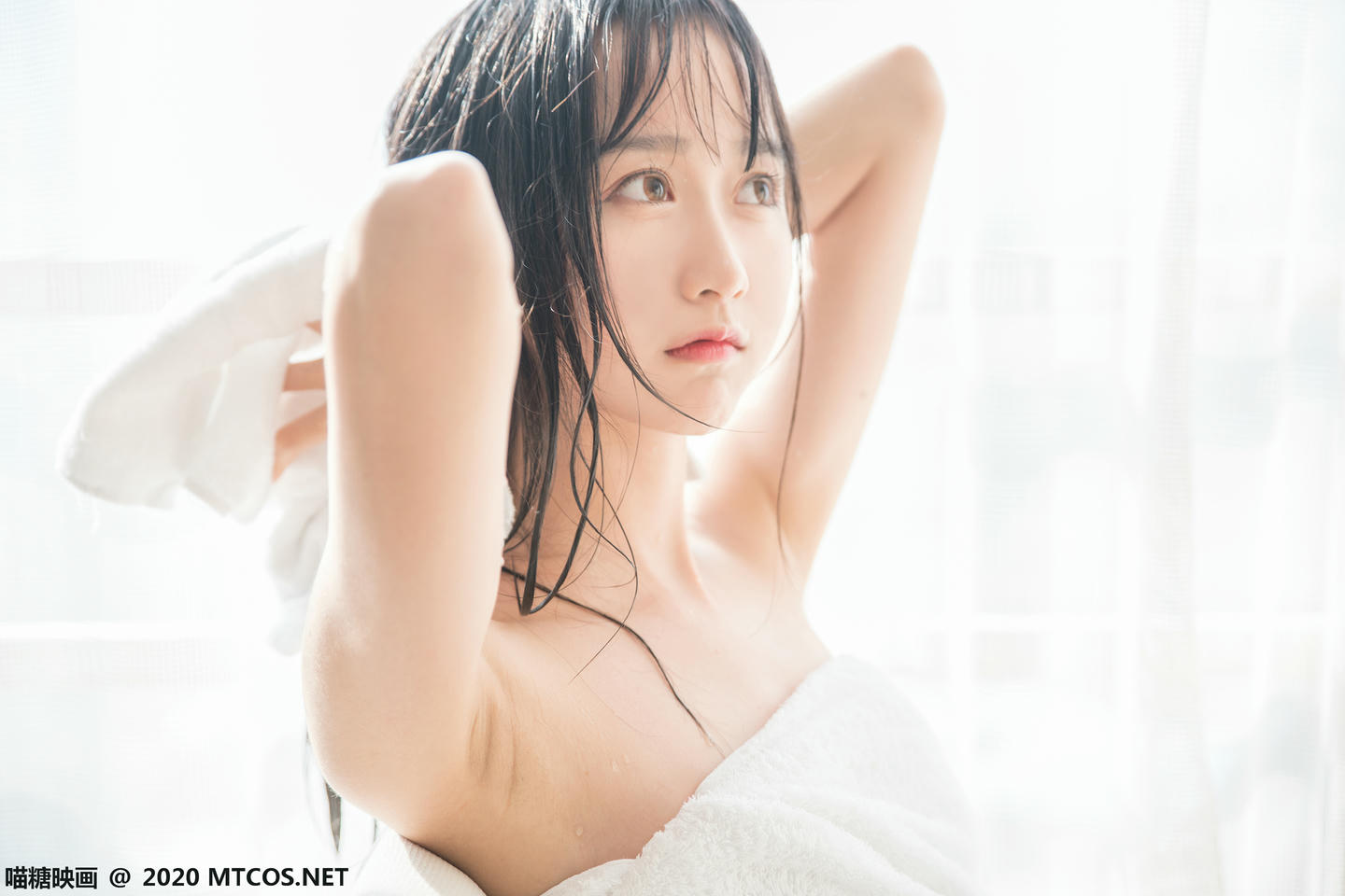 [喵糖映画] VOL.174 纯白浴巾[58P／161M]_第1集