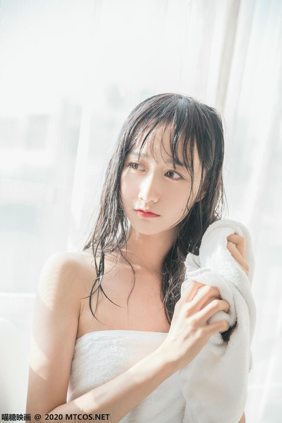 [喵糖映画] VOL.174 纯白浴巾[58P／161M]_第2集