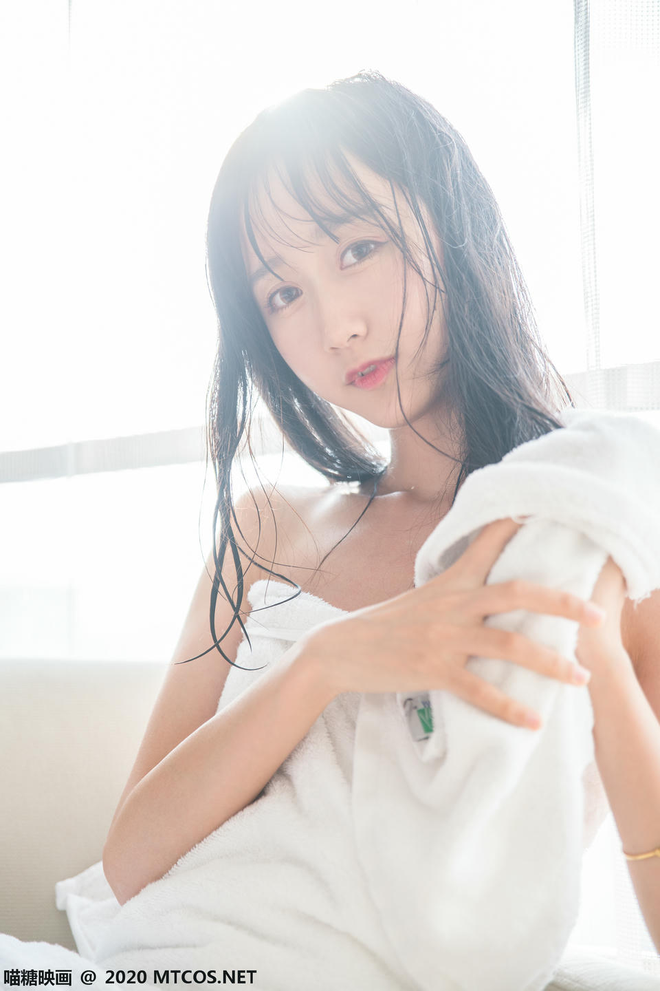 [喵糖映画] VOL.174 纯白浴巾[58P／161M]_第2集