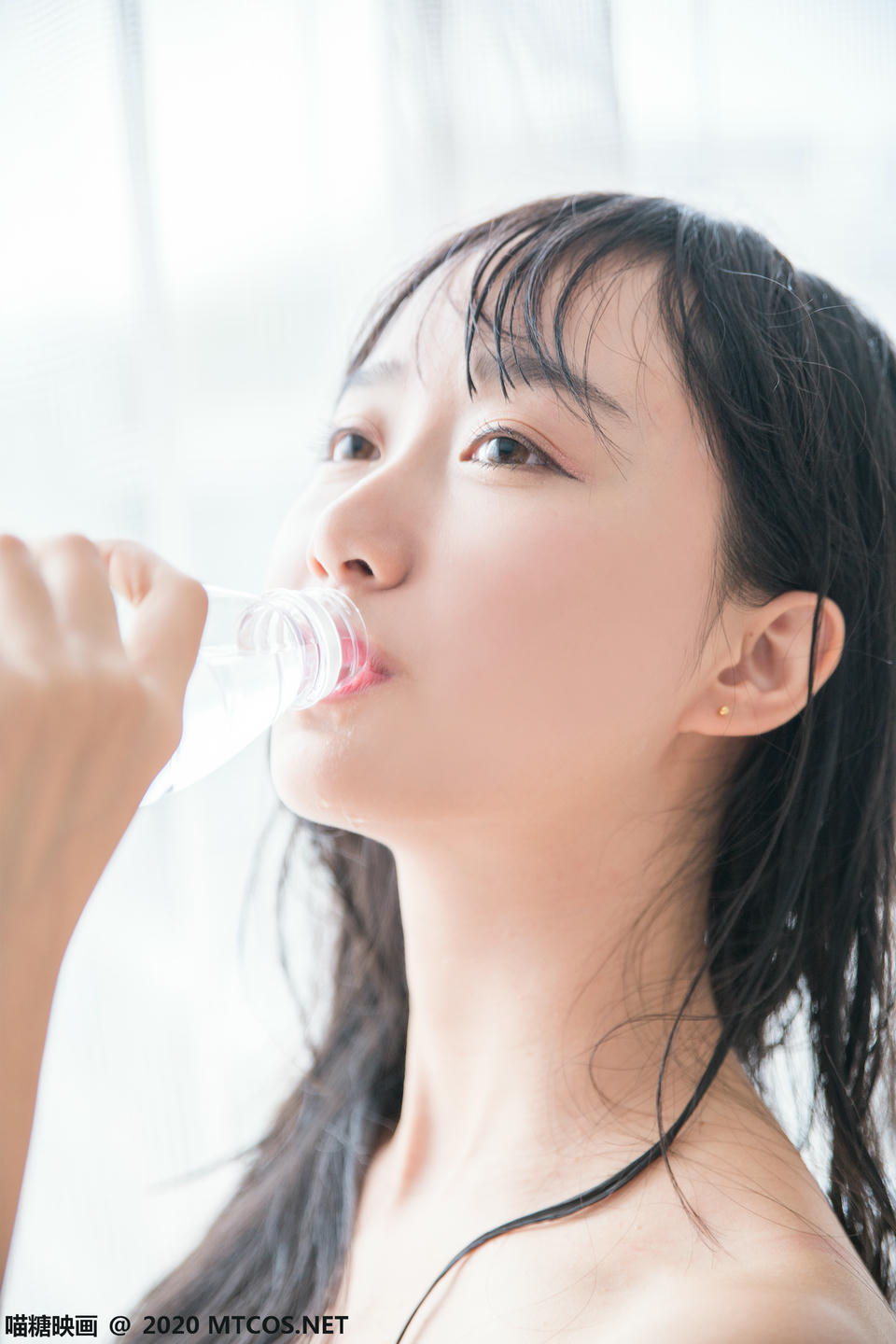 [喵糖映画] VOL.174 纯白浴巾[58P／161M]_第2集