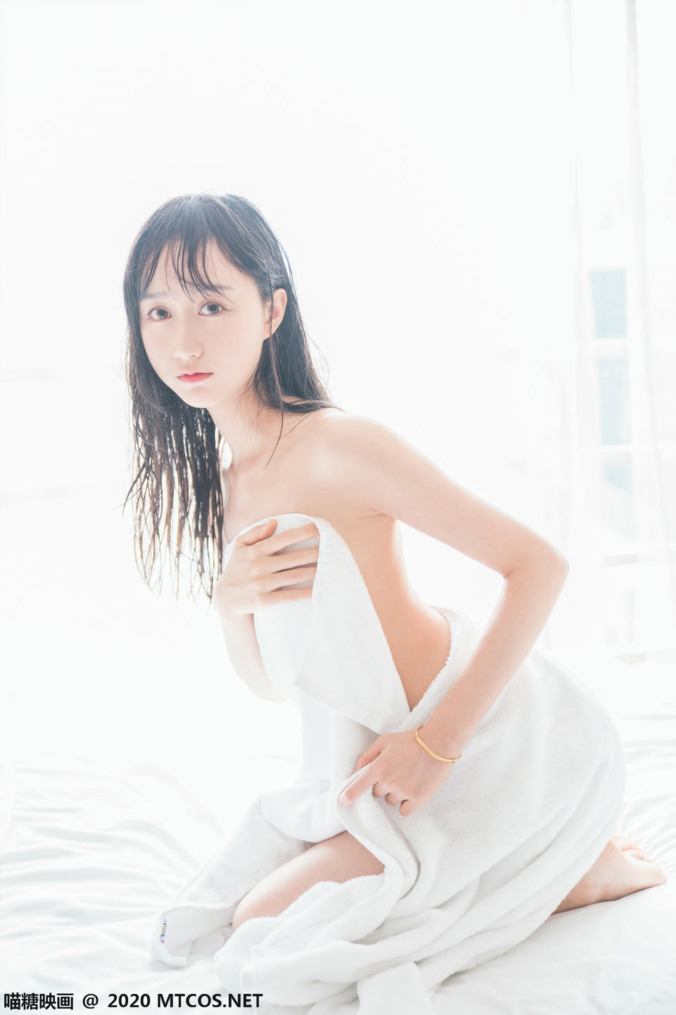 [喵糖映画] VOL.174 纯白浴巾[58P／161M]_第2集