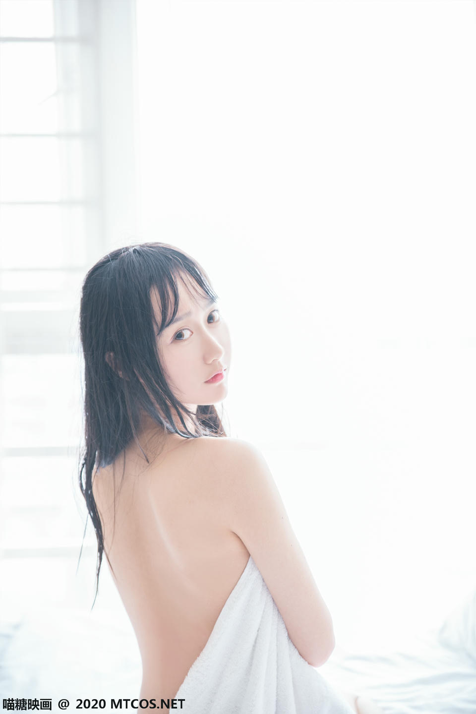 [喵糖映画] VOL.174 纯白浴巾[58P／161M]_第3集