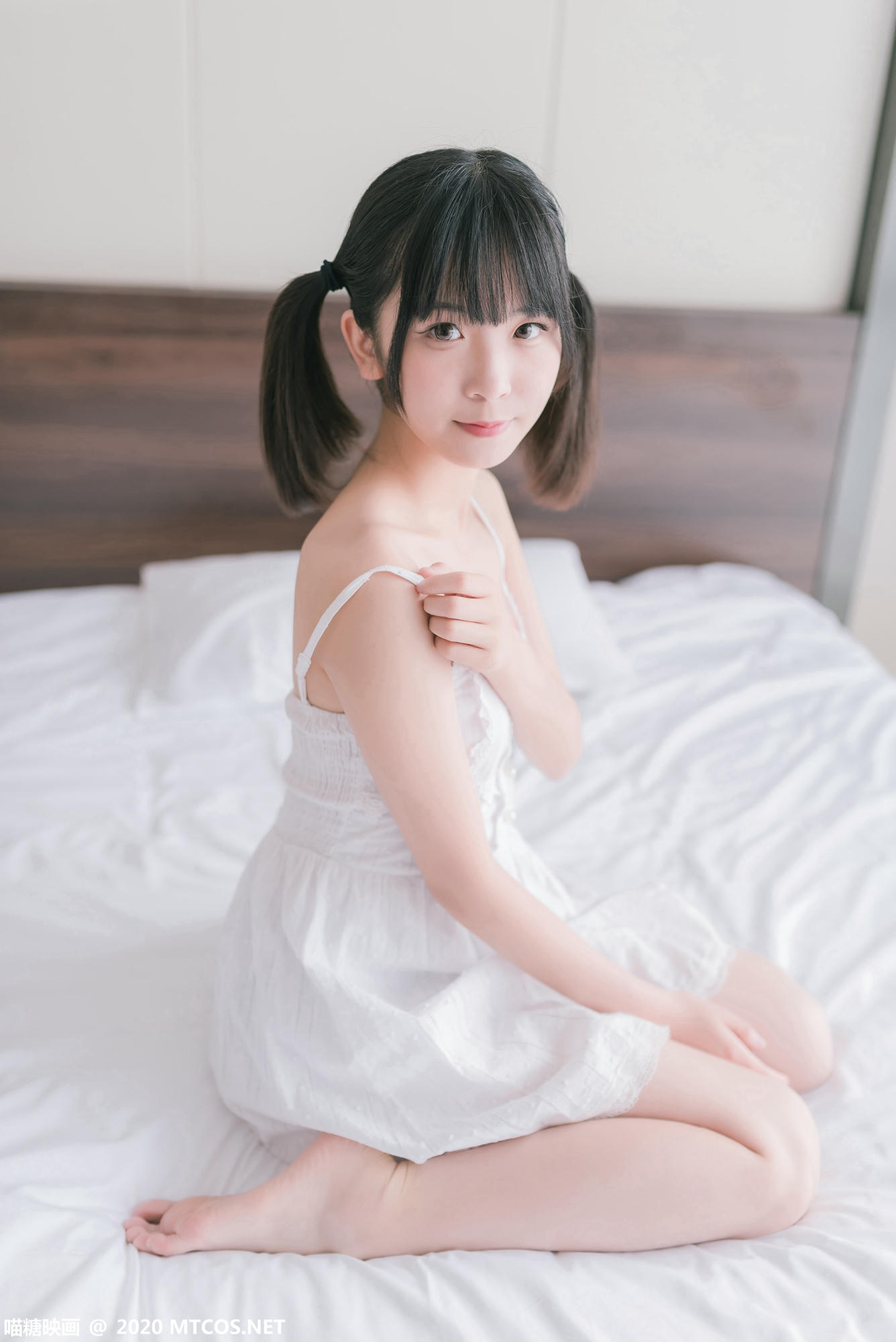 [喵糖映画] VOL.177 白裙少女[47P／233M]_第2集