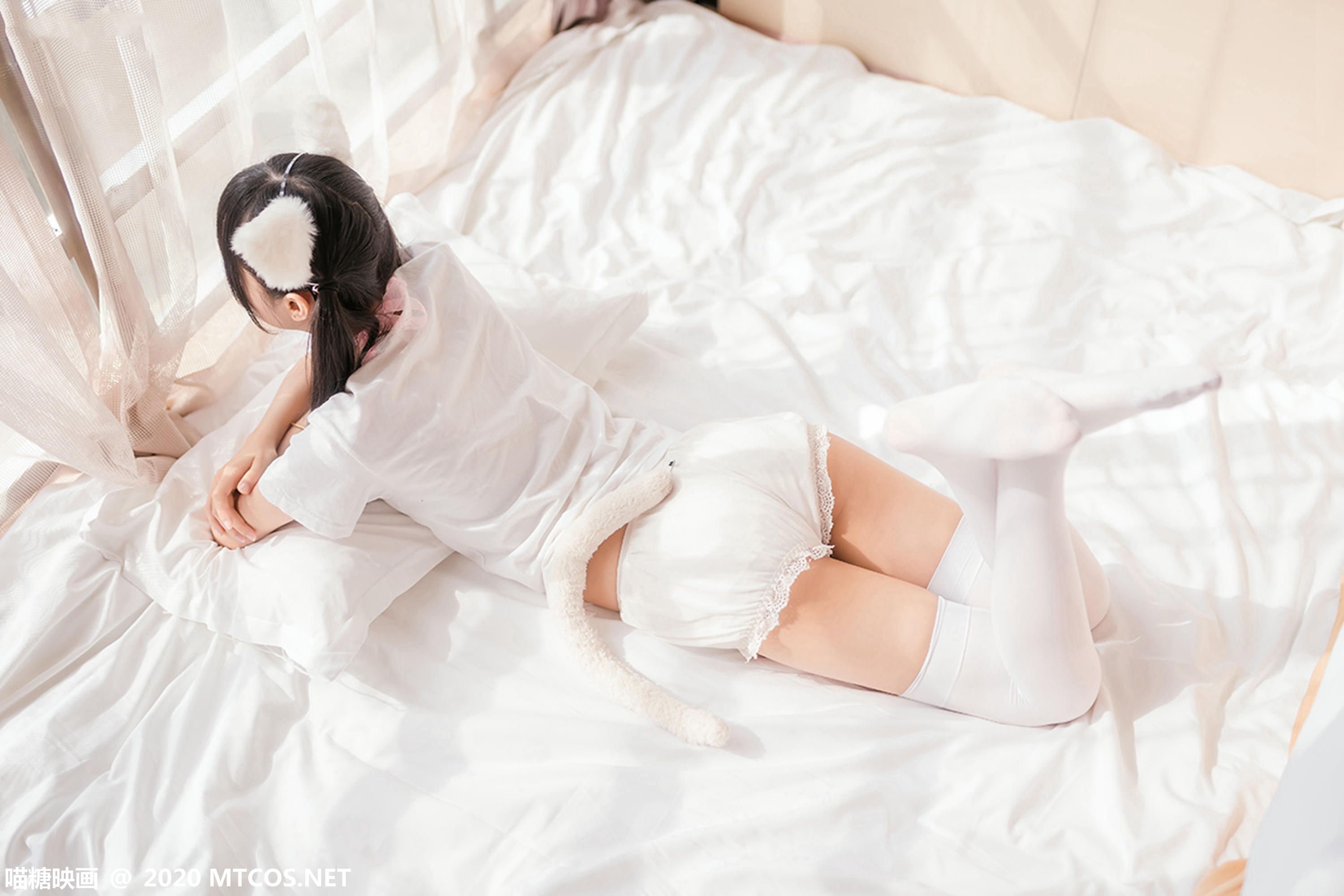 [喵糖映画] VOL.178 猫系少女[51P／300M]_第1集