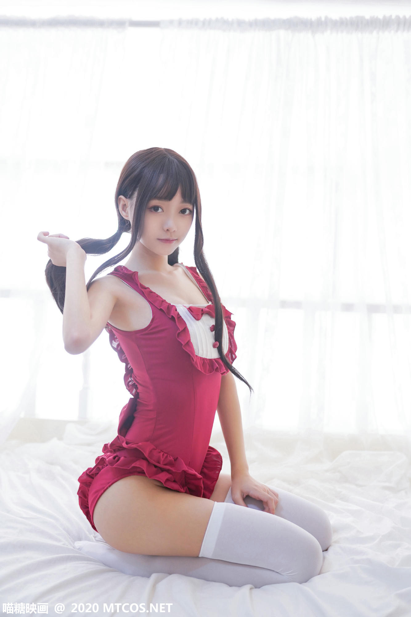 [喵糖映画] VOL.179 粉色浴缸泡泡[47P／223M]_第2集