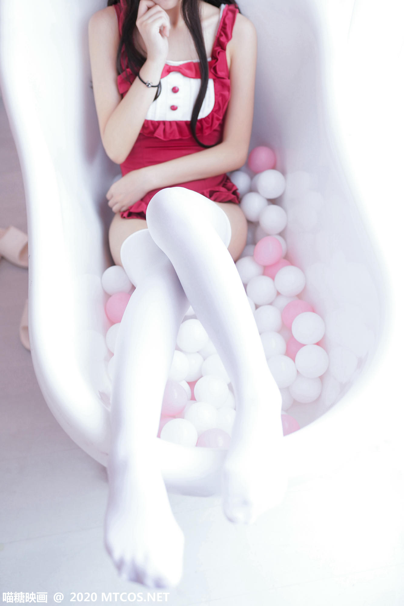 [喵糖映画] VOL.179 粉色浴缸泡泡[47P／223M]_第1集