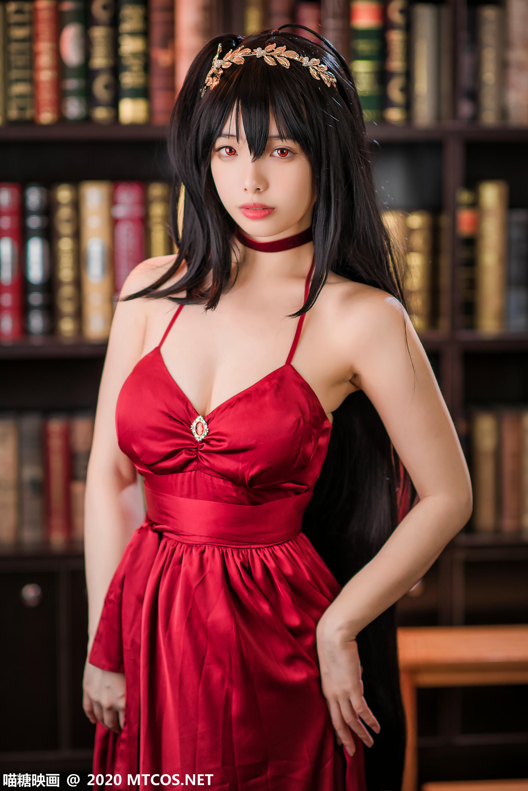 [喵糖映画] VOL.183 大凤礼服[38P／704M]_第1集