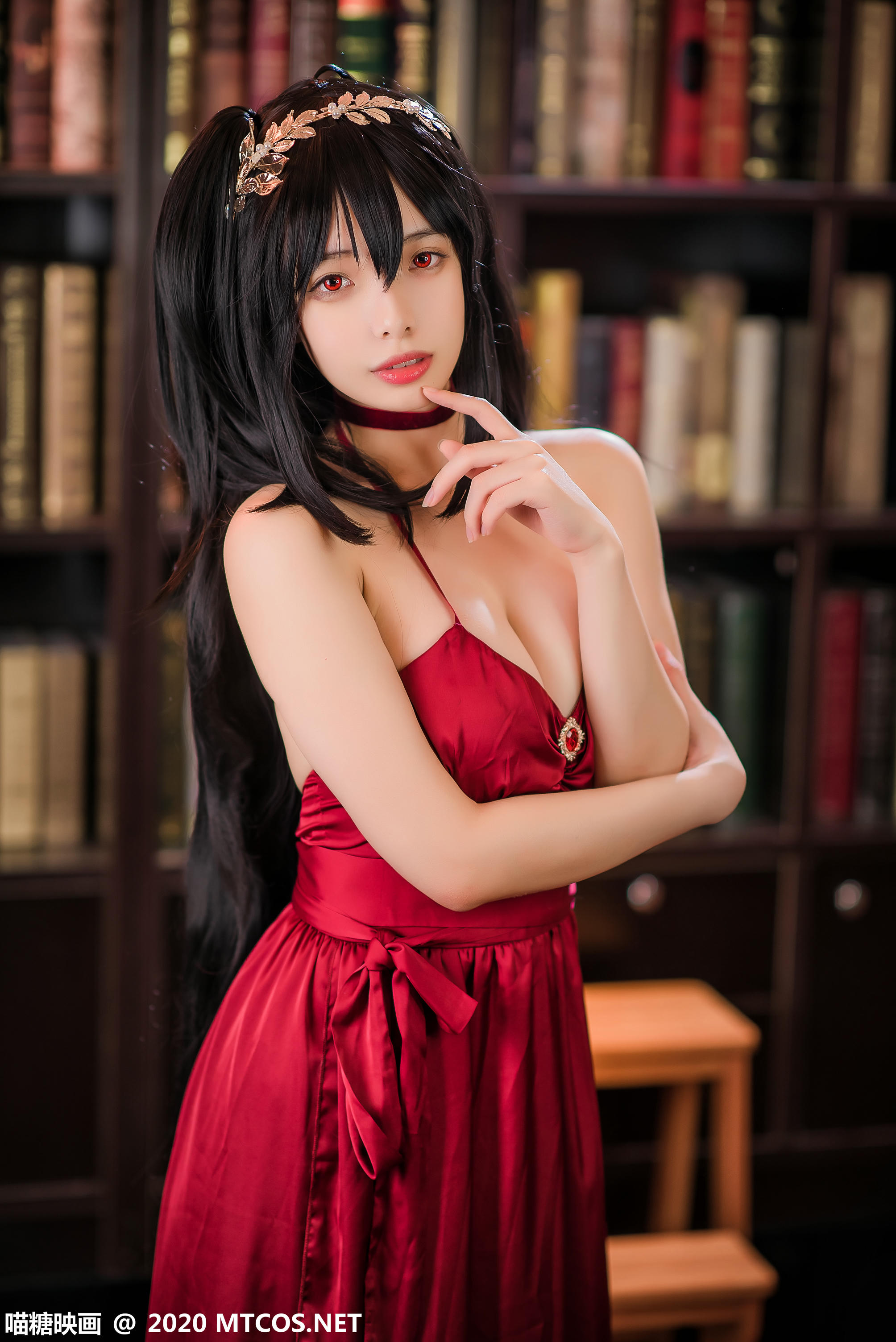 [喵糖映画] VOL.183 大凤礼服[38P／704M]_第1集