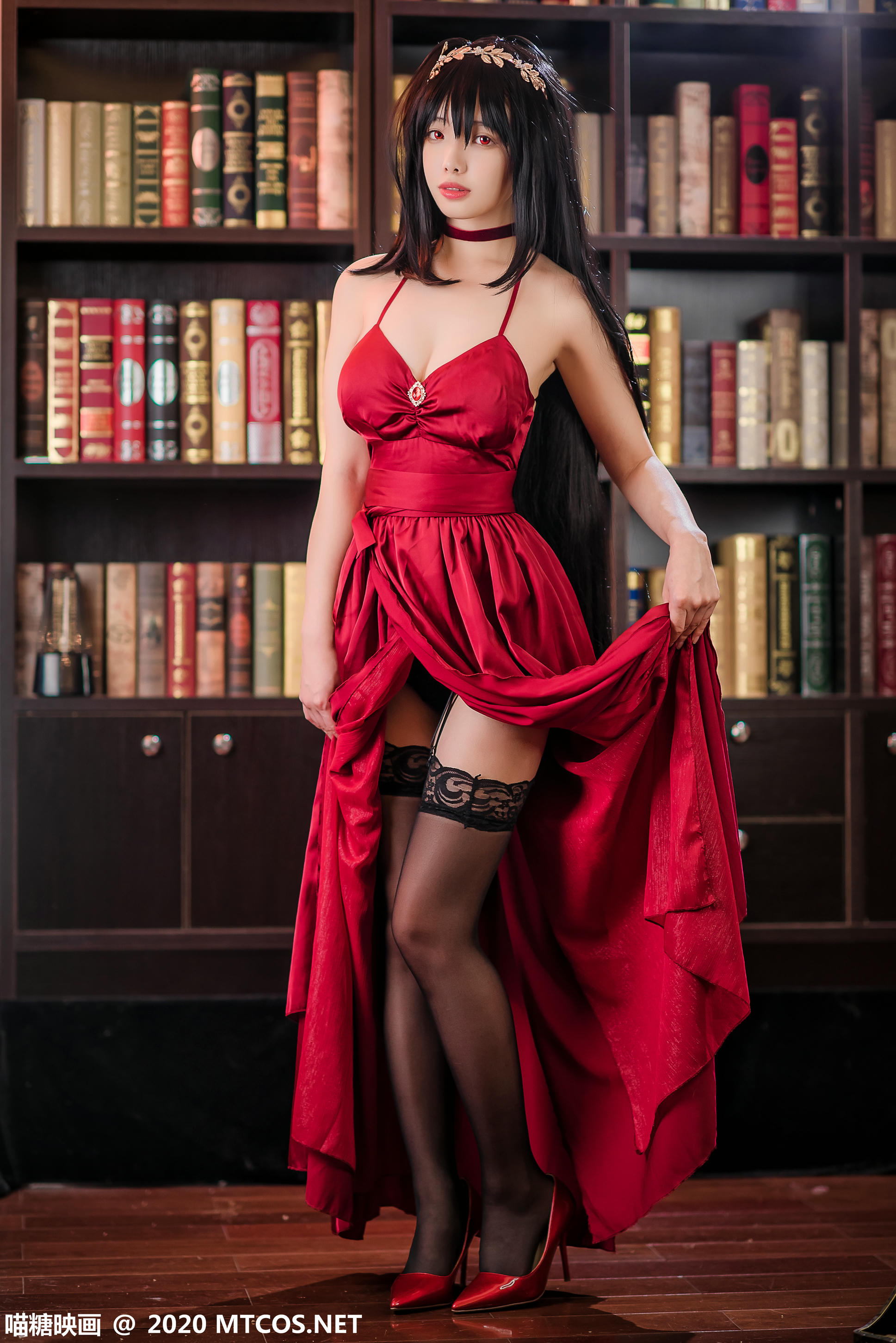 [喵糖映画] VOL.183 大凤礼服[38P／704M]_第1集