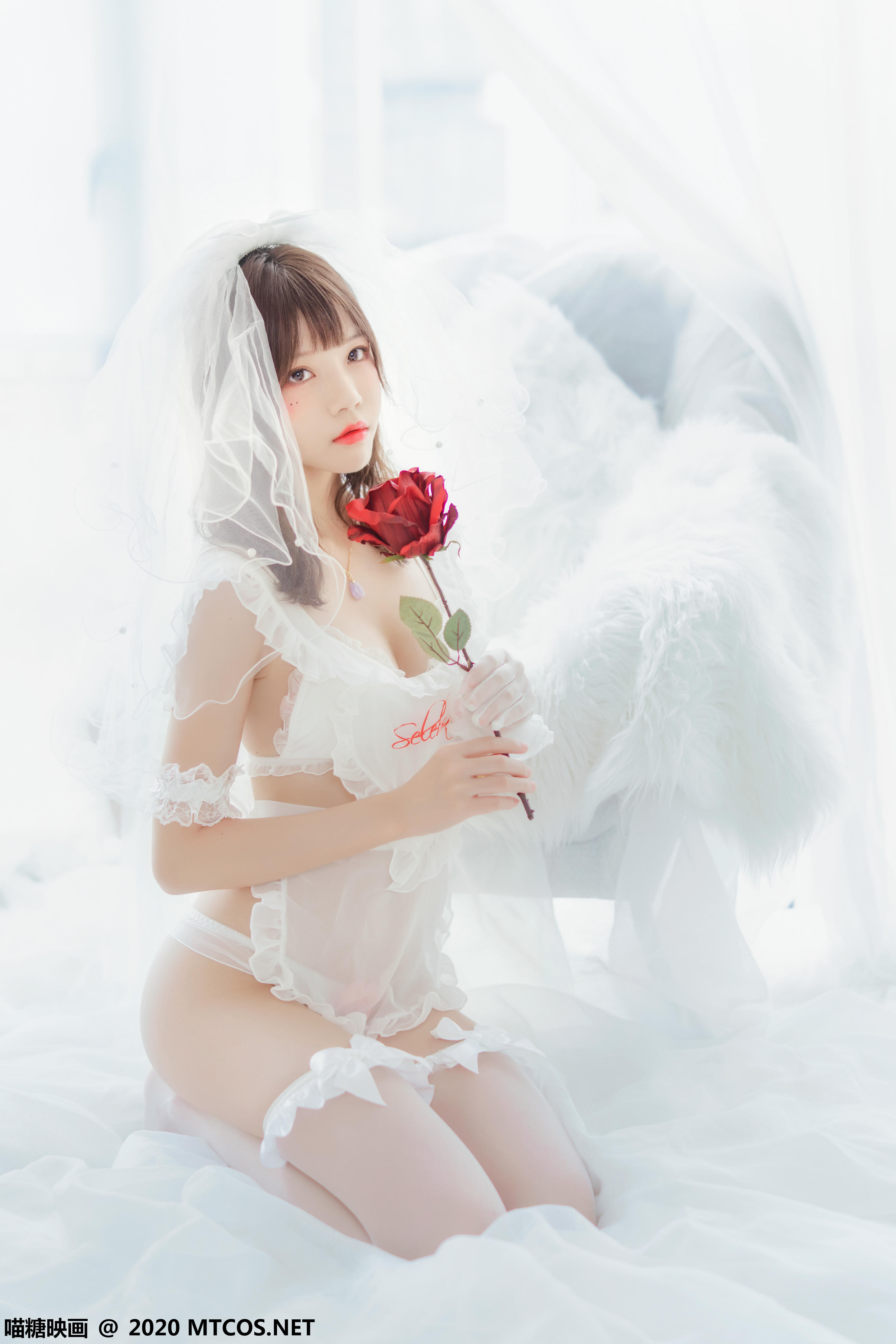 [喵糖映画] VOL.186 纯白轻纱[25P／440MB]_第1集