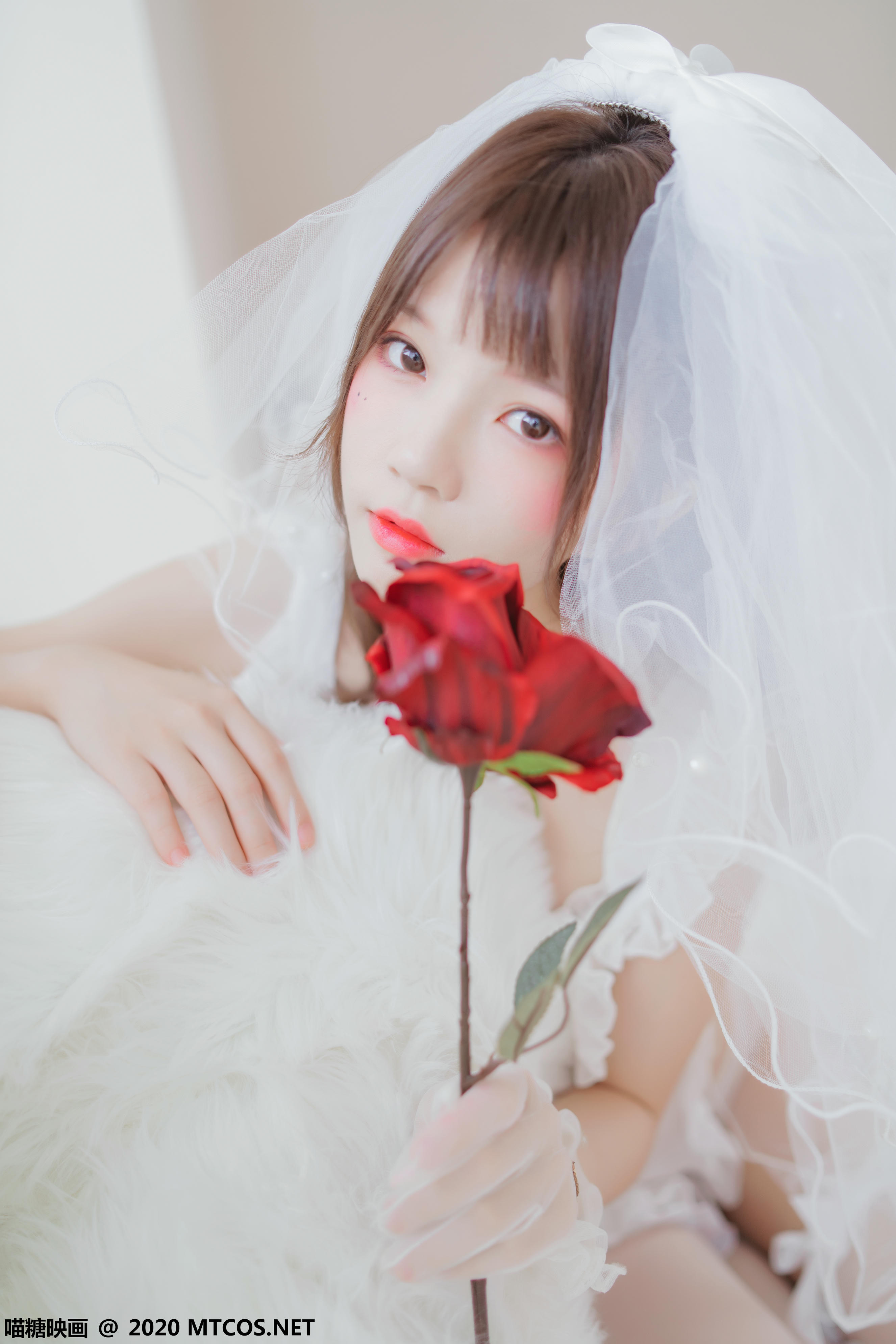 [喵糖映画] VOL.186 纯白轻纱[25P／440MB]_第1集