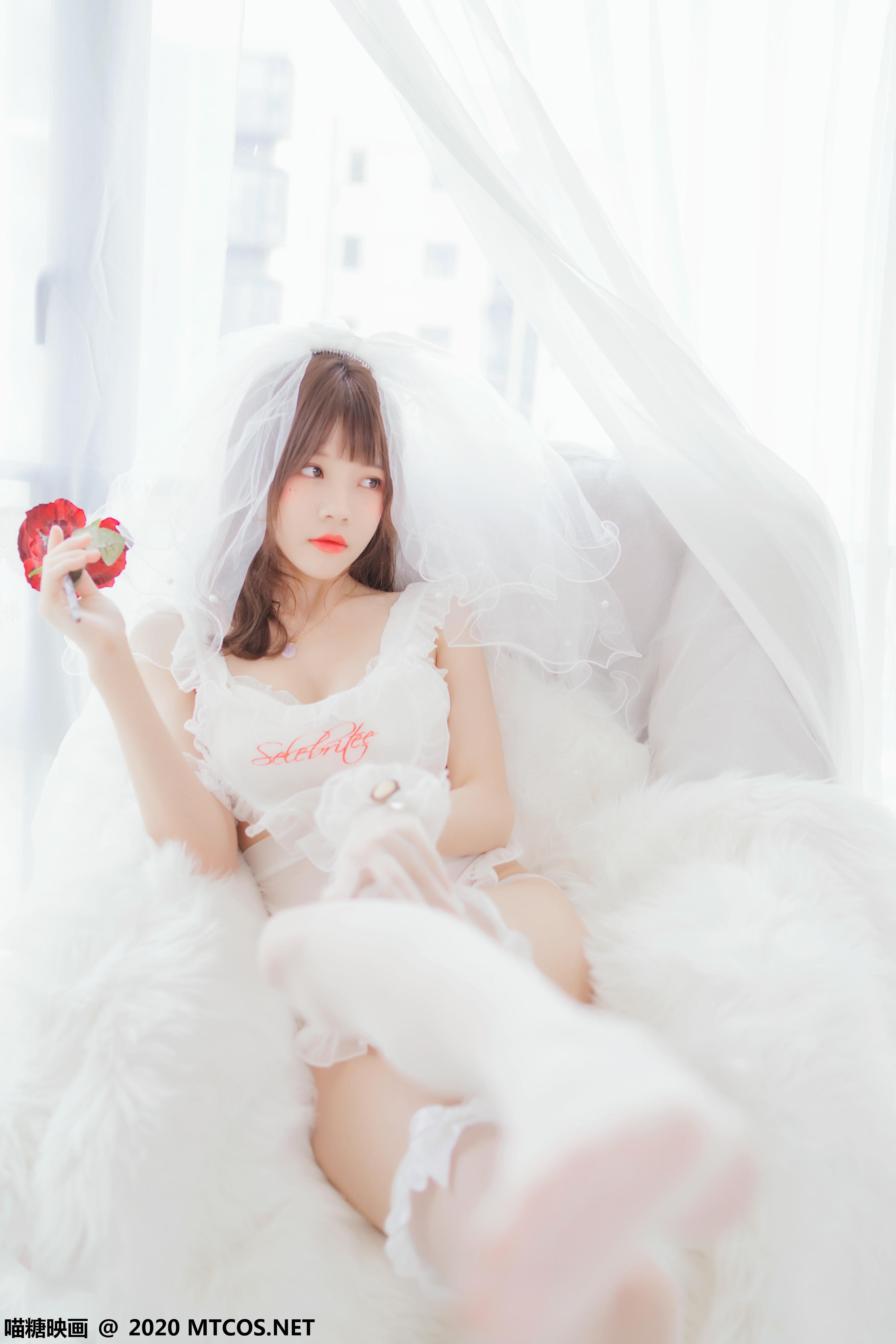 [喵糖映画] VOL.186 纯白轻纱[25P／440MB]_第1集