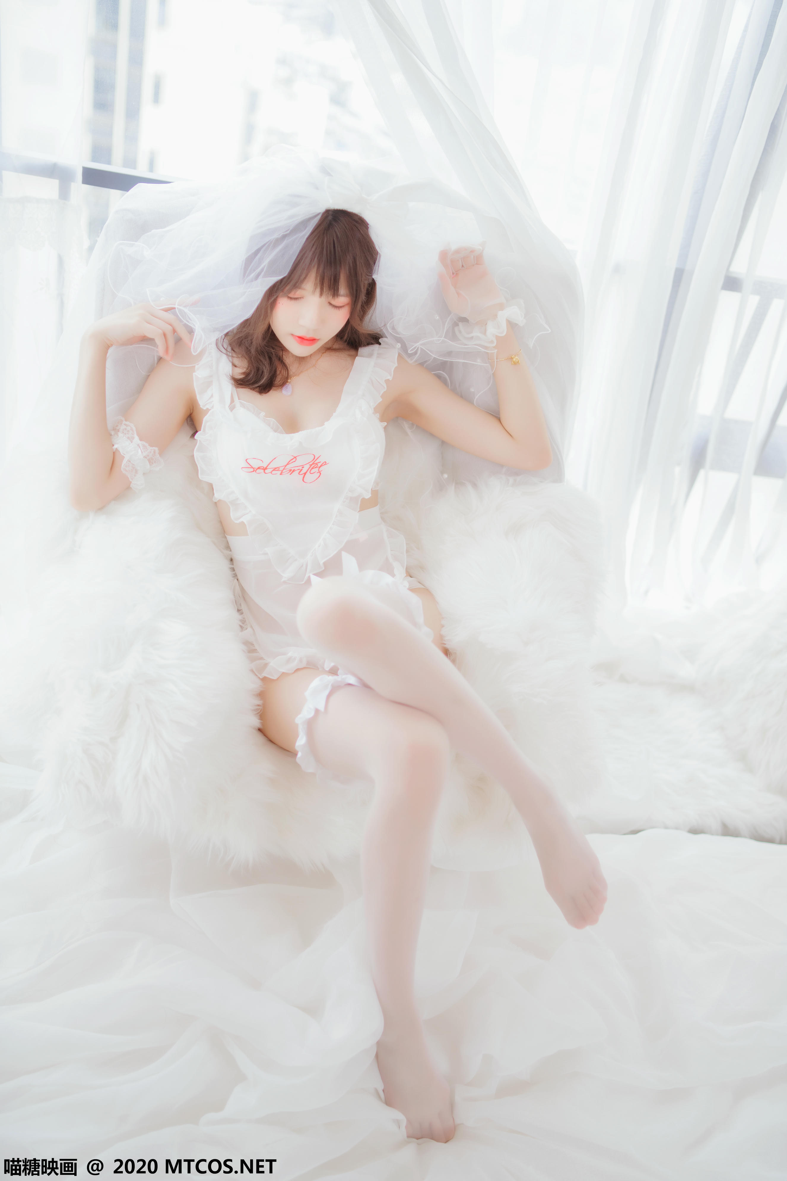 [喵糖映画] VOL.186 纯白轻纱[25P／440MB]_第1集