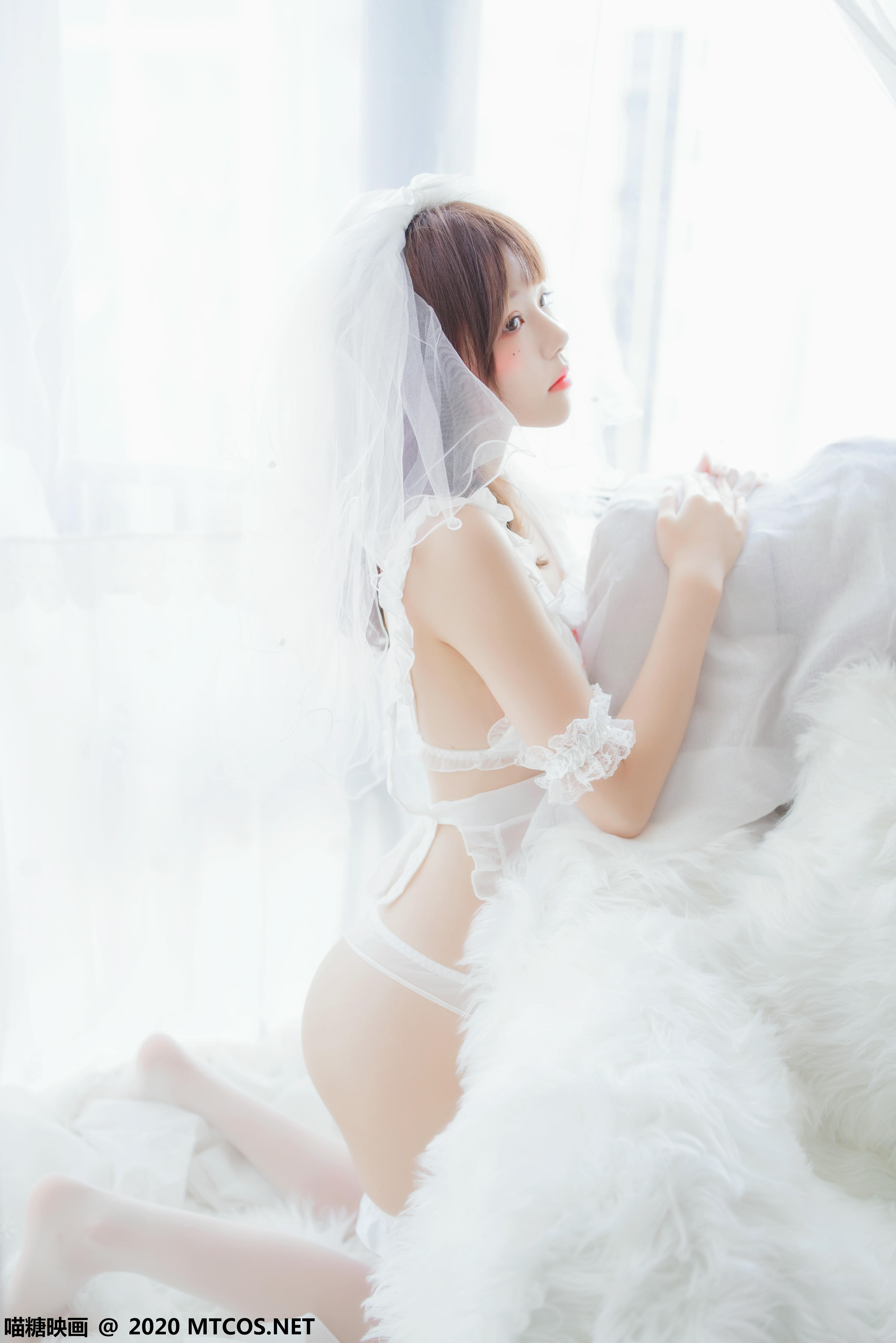 [喵糖映画] VOL.186 纯白轻纱[25P／440MB]_第2集