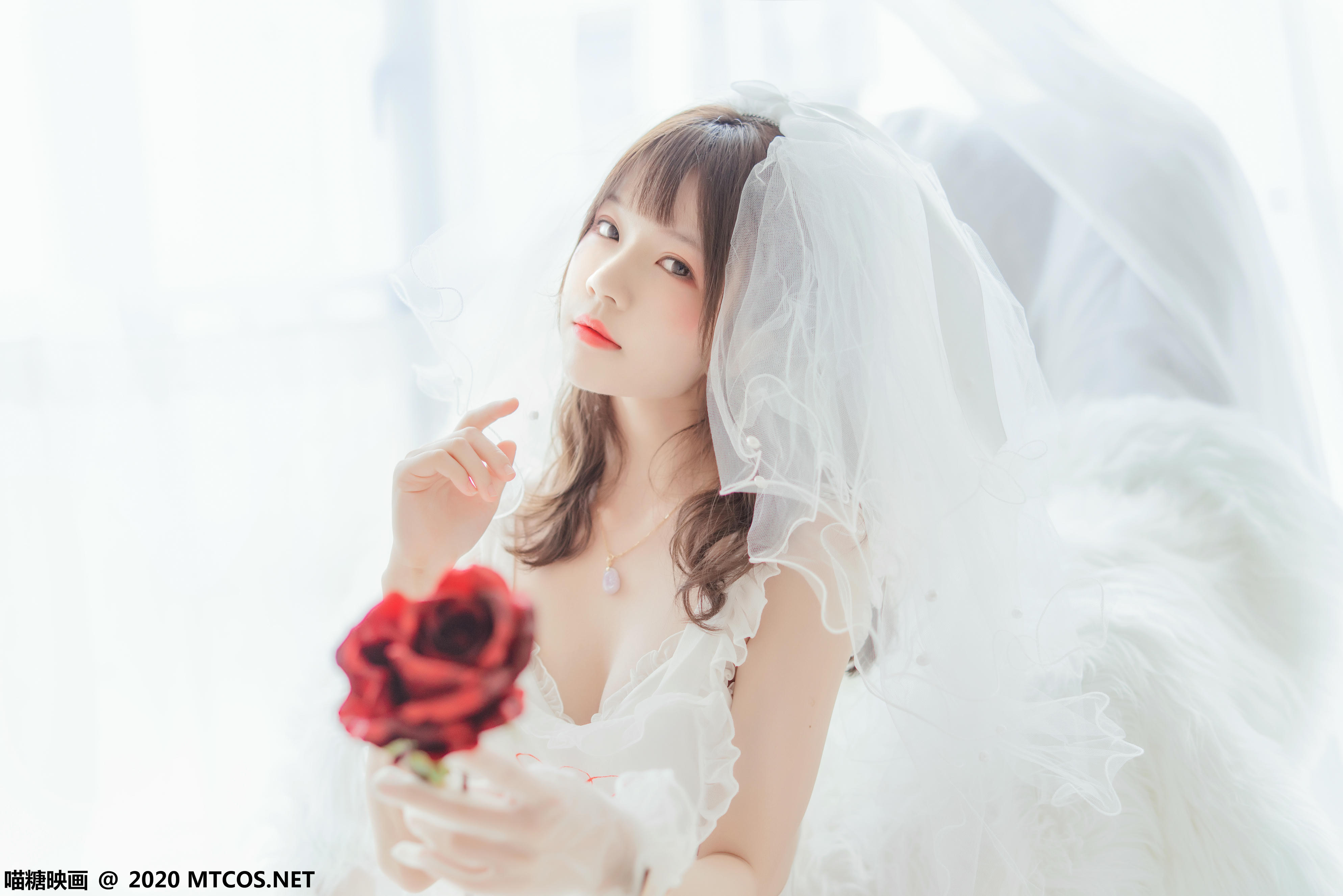 [喵糖映画] VOL.186 纯白轻纱[25P／440MB]_第1集