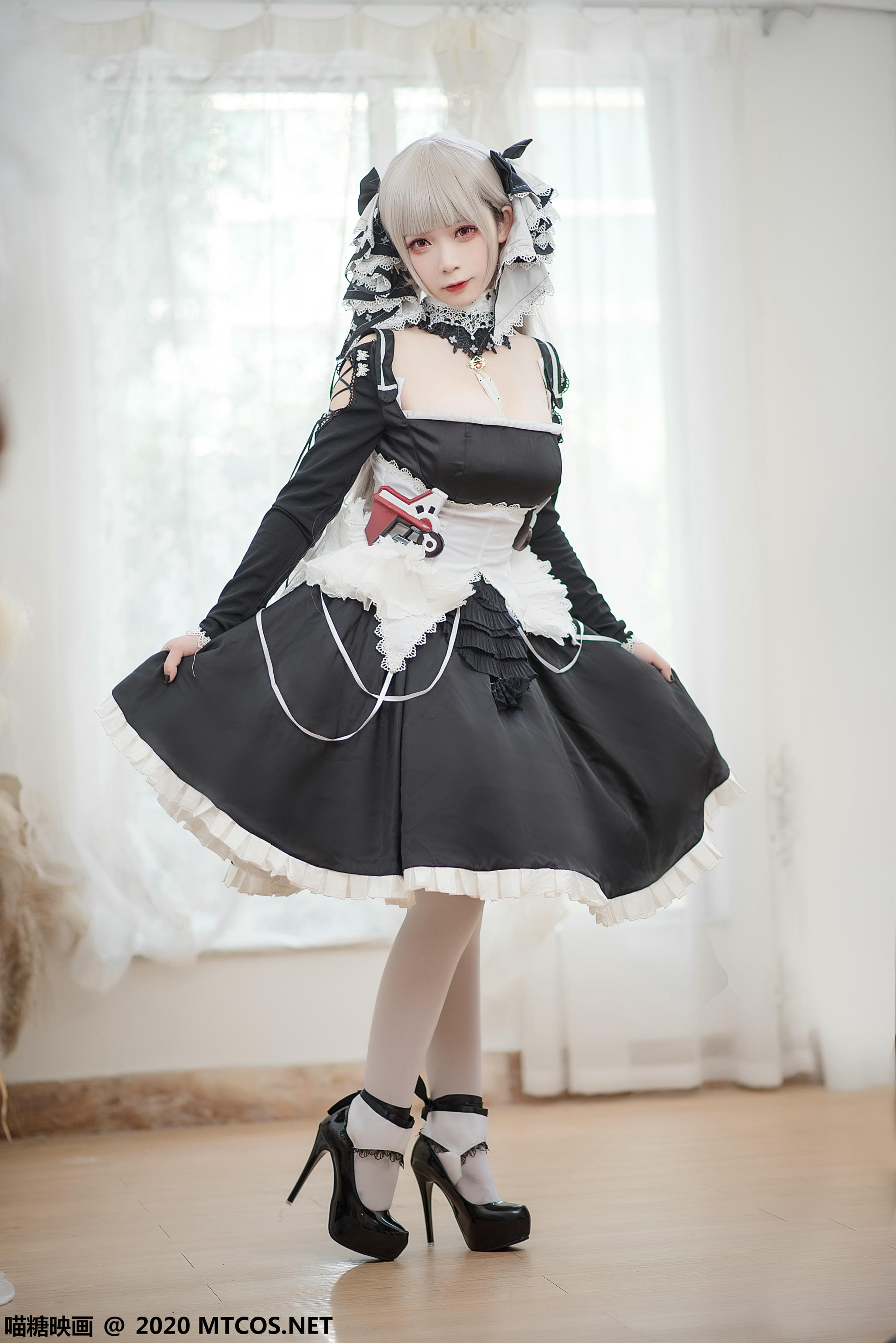 [喵糖映画] VOL.195 可畏[32P／289MB]_第1集