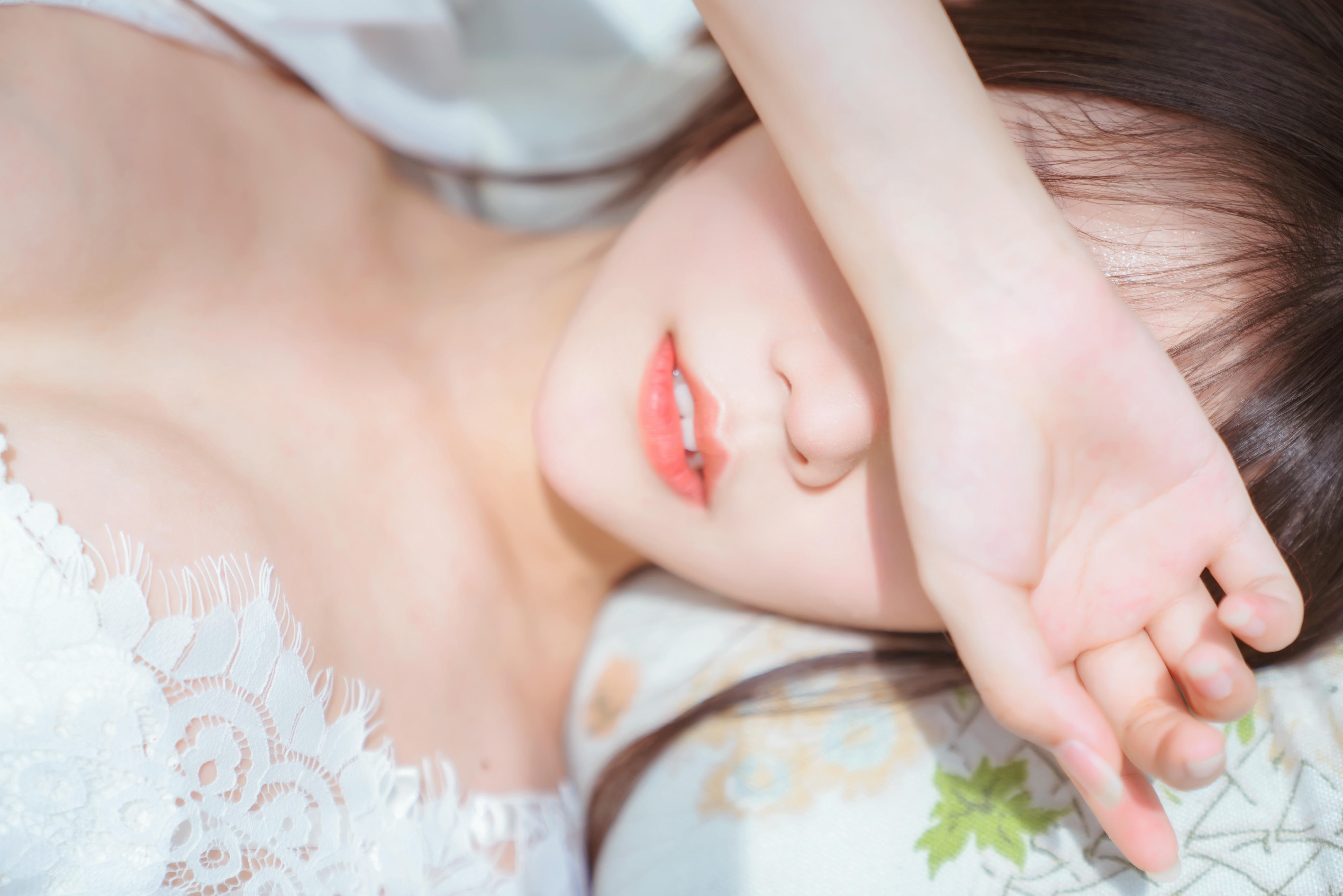 [喵糖映画] VOL.197 白裙轻纱[50P／1.13GB]_第1集