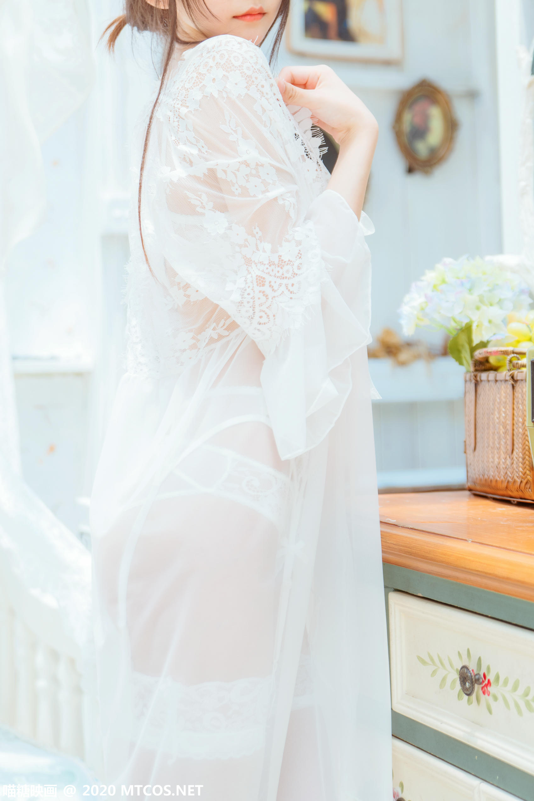 [喵糖映画] VOL.197 白裙轻纱[50P／1.13GB]_第1集