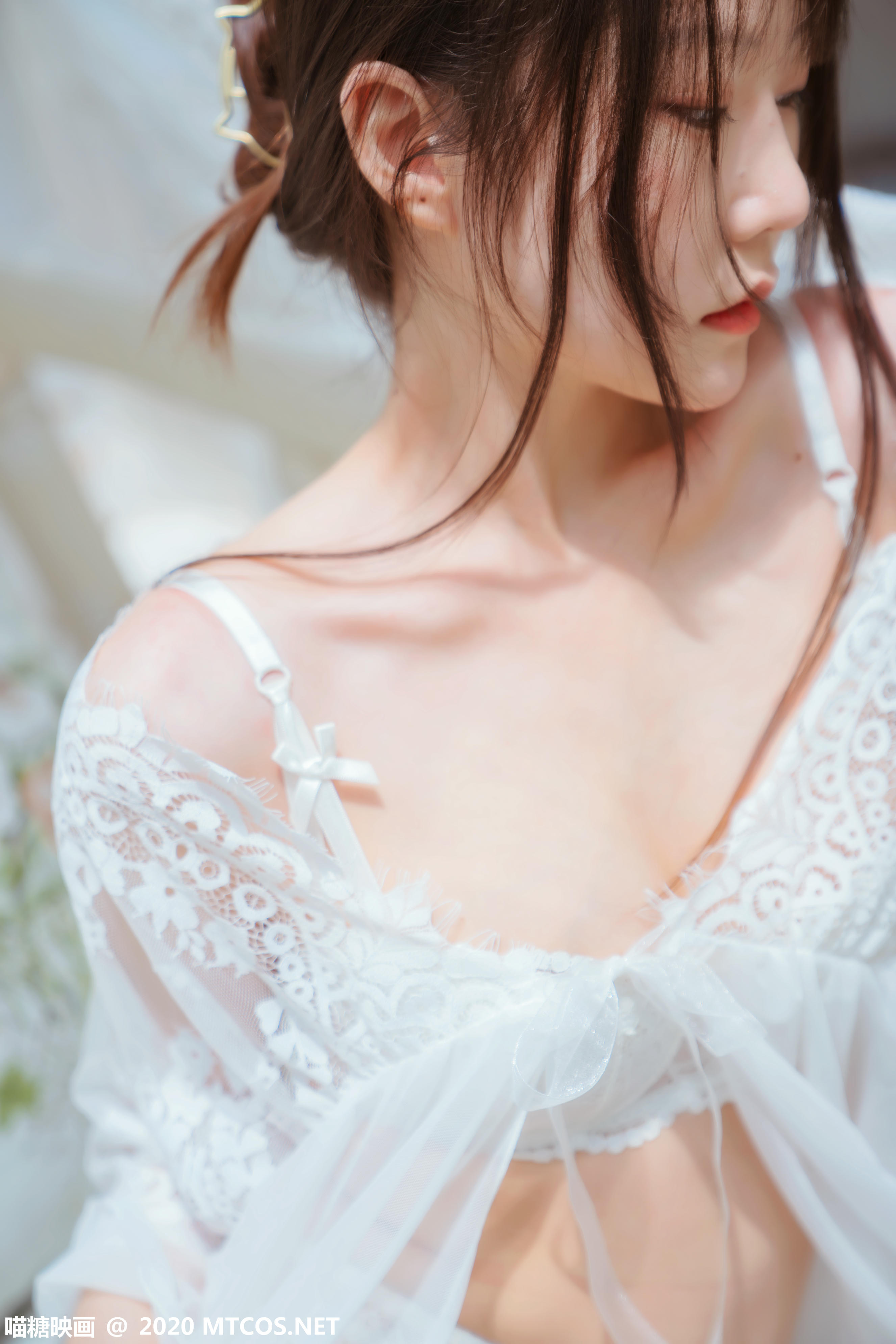 [喵糖映画] VOL.197 白裙轻纱[50P／1.13GB]_第1集