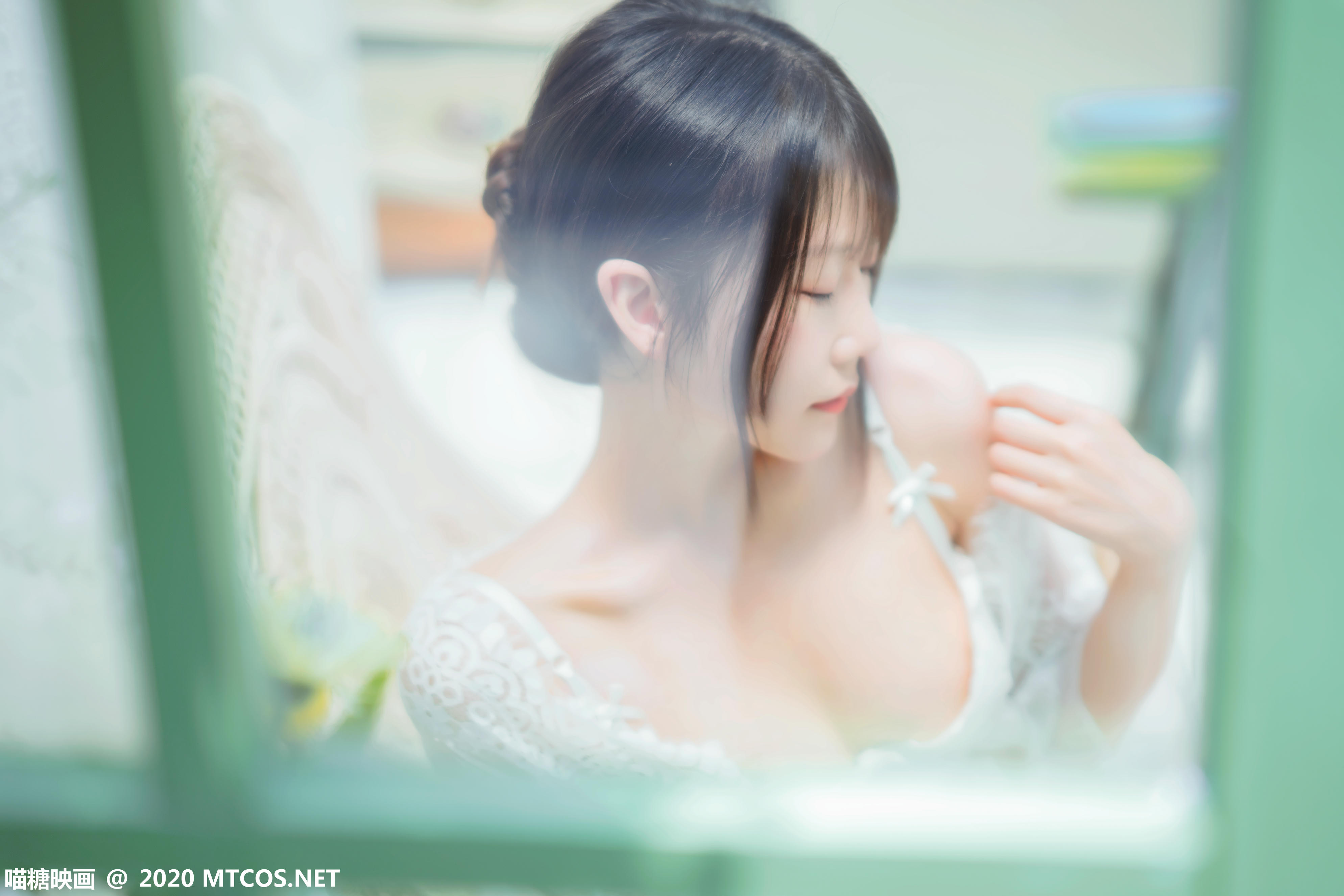 [喵糖映画] VOL.197 白裙轻纱[50P／1.13GB]_第2集