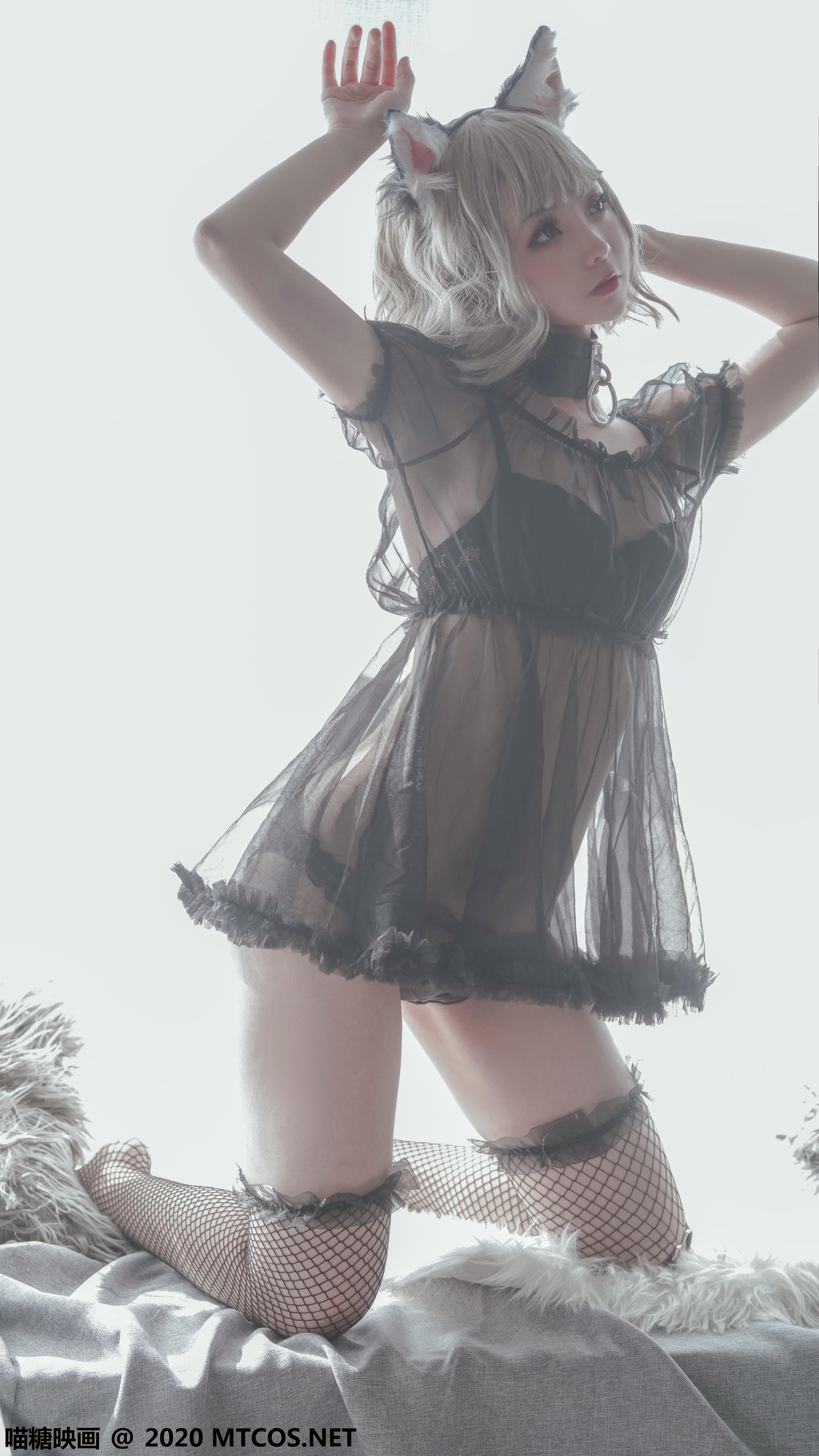 [喵糖映画] VOL.200 黑猫与白兔[25P／435MB]_第2集