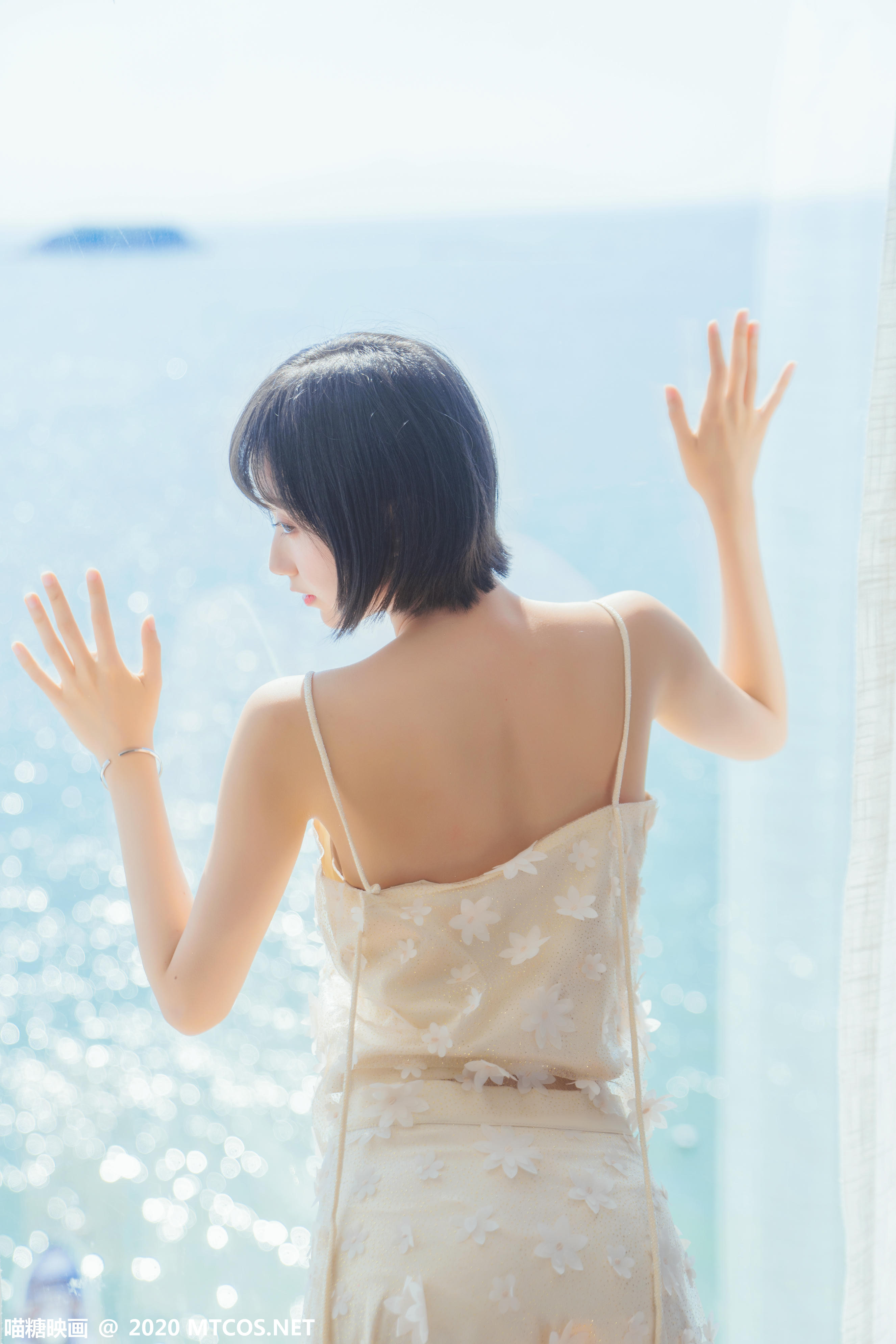 [喵糖映画] VOL.201 暖阳的海[22P／540MB]_第1集