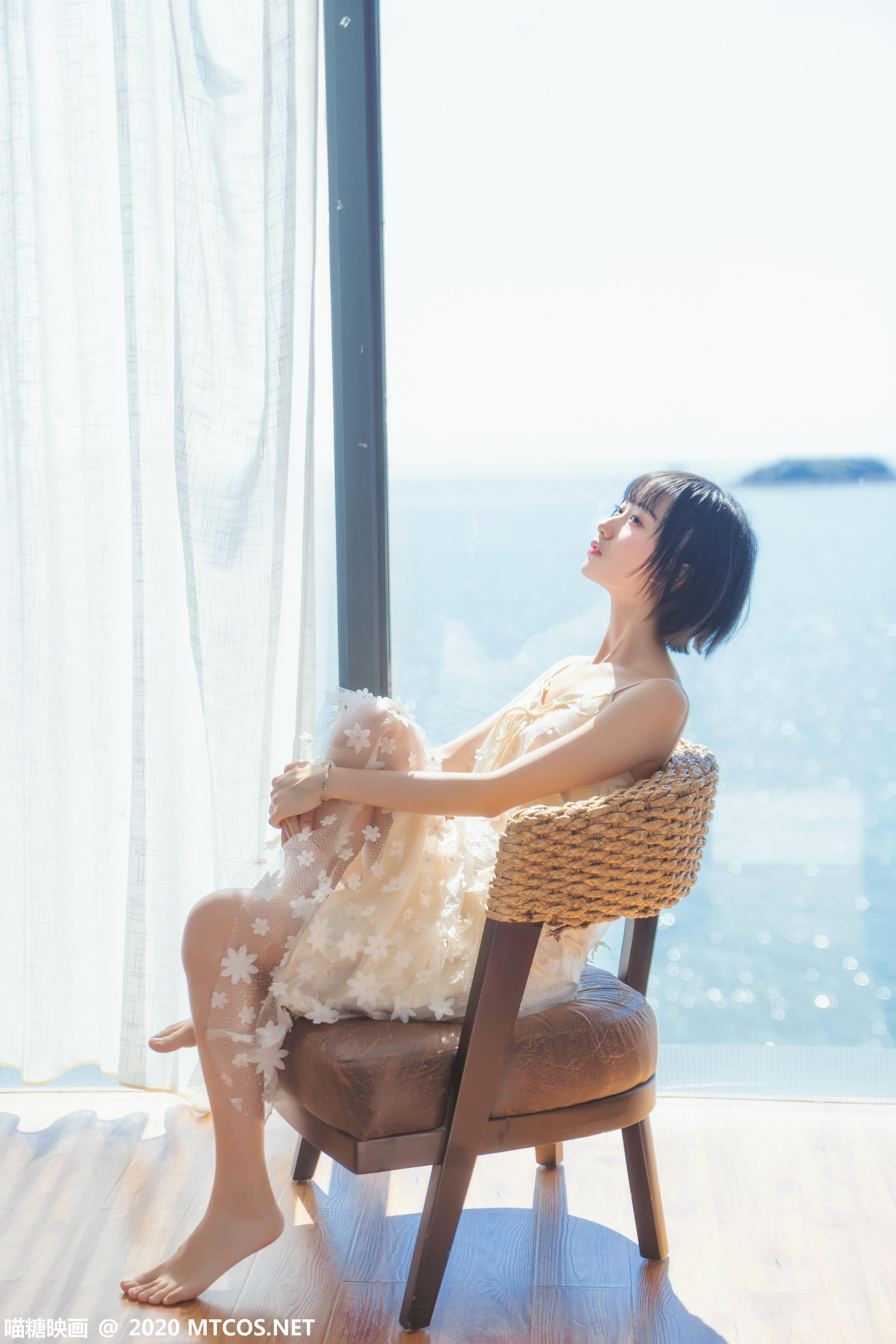 [喵糖映画] VOL.201 暖阳的海[22P／540MB]_第1集