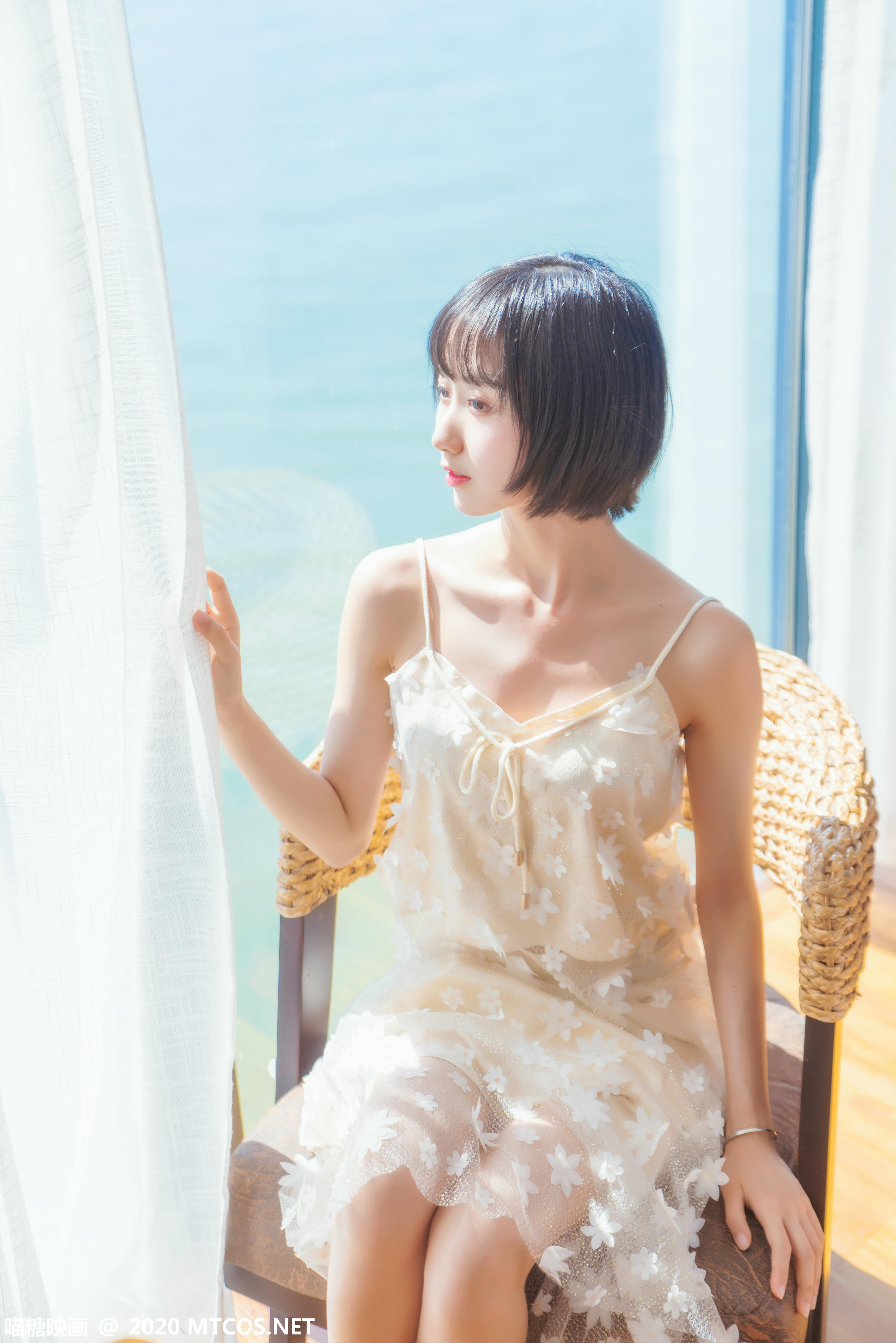 [喵糖映画] VOL.201 暖阳的海[22P／540MB]_第1集